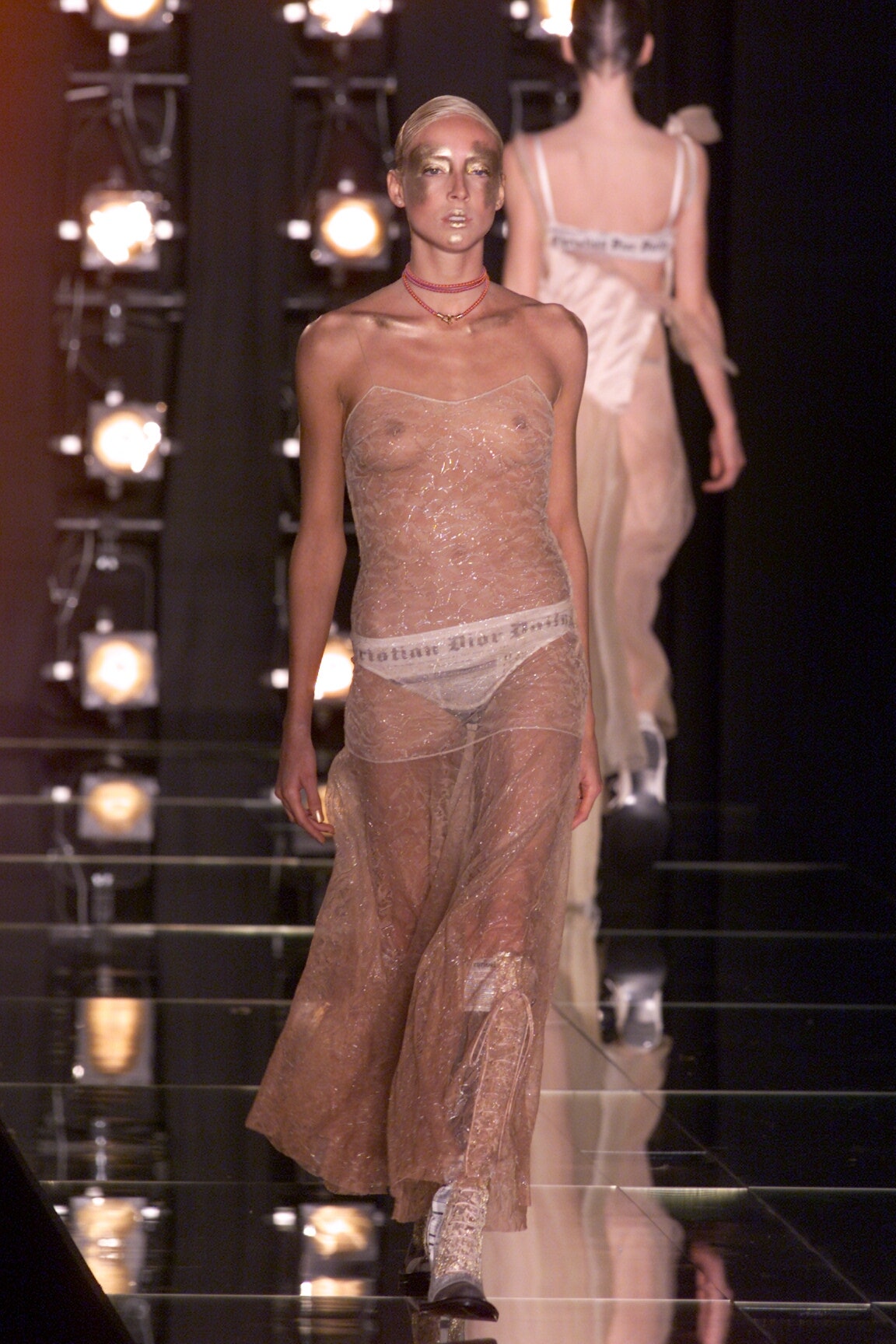 Christian Dior F/W 00 Look 360