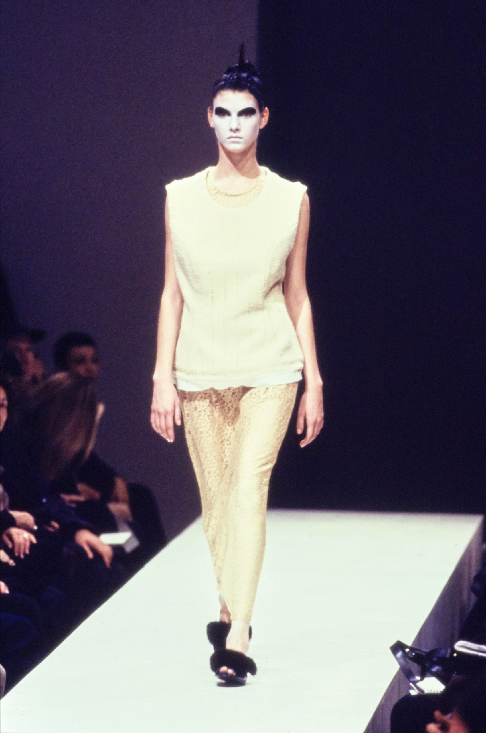 Comme des Garçons F/W 97 Look 31