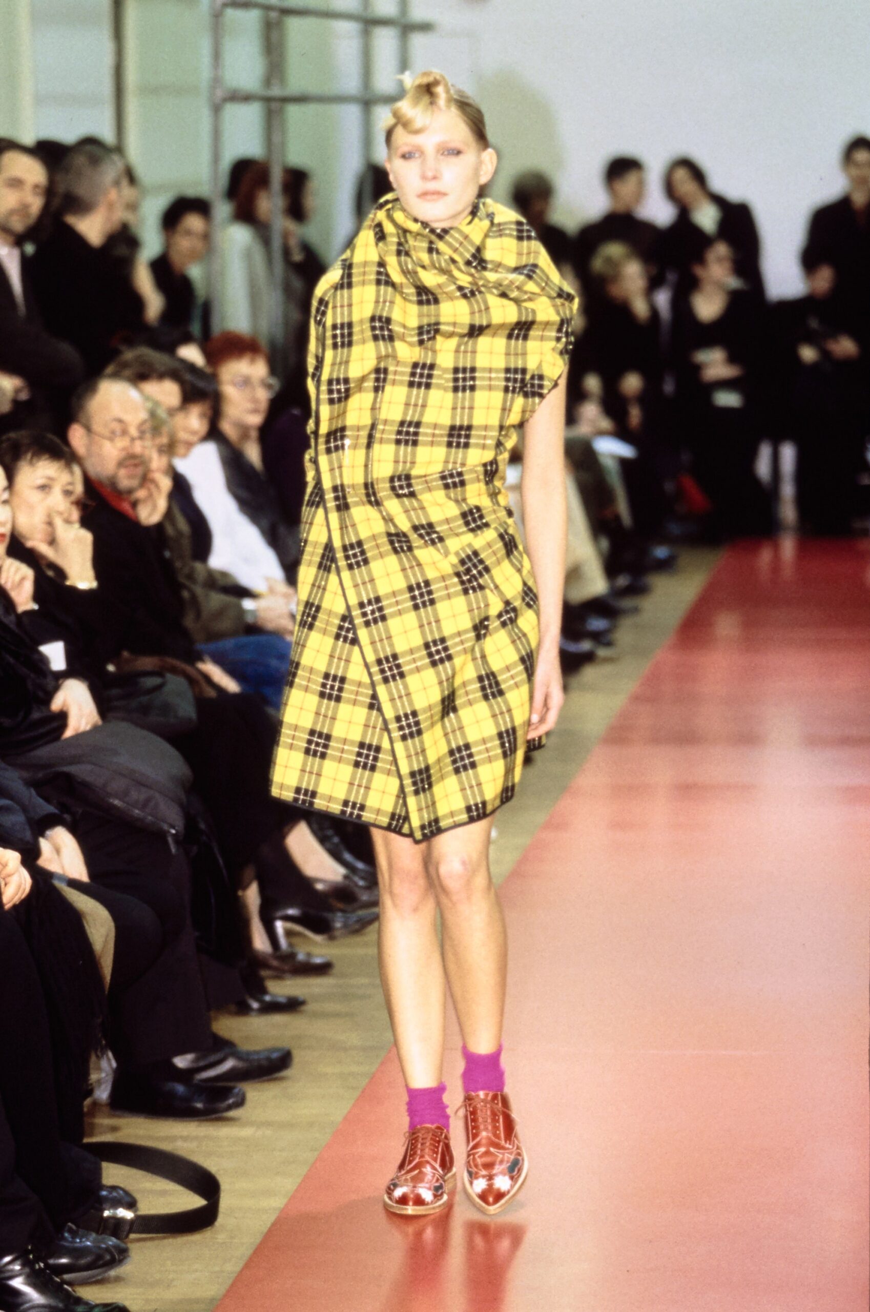 Comme des Garçons F/W 99 Look 22