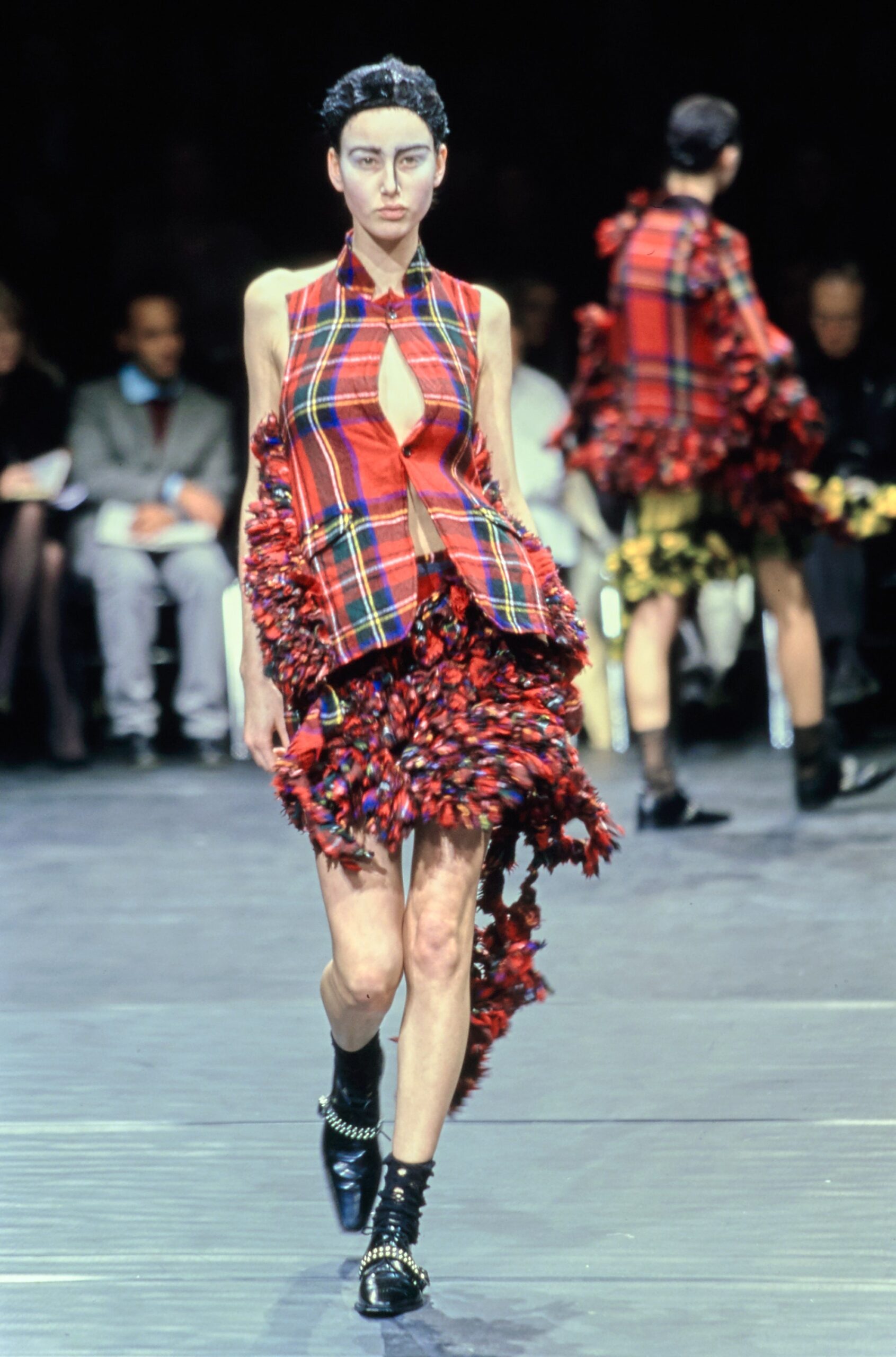 Comme des Garçons F/W 00 Look 140