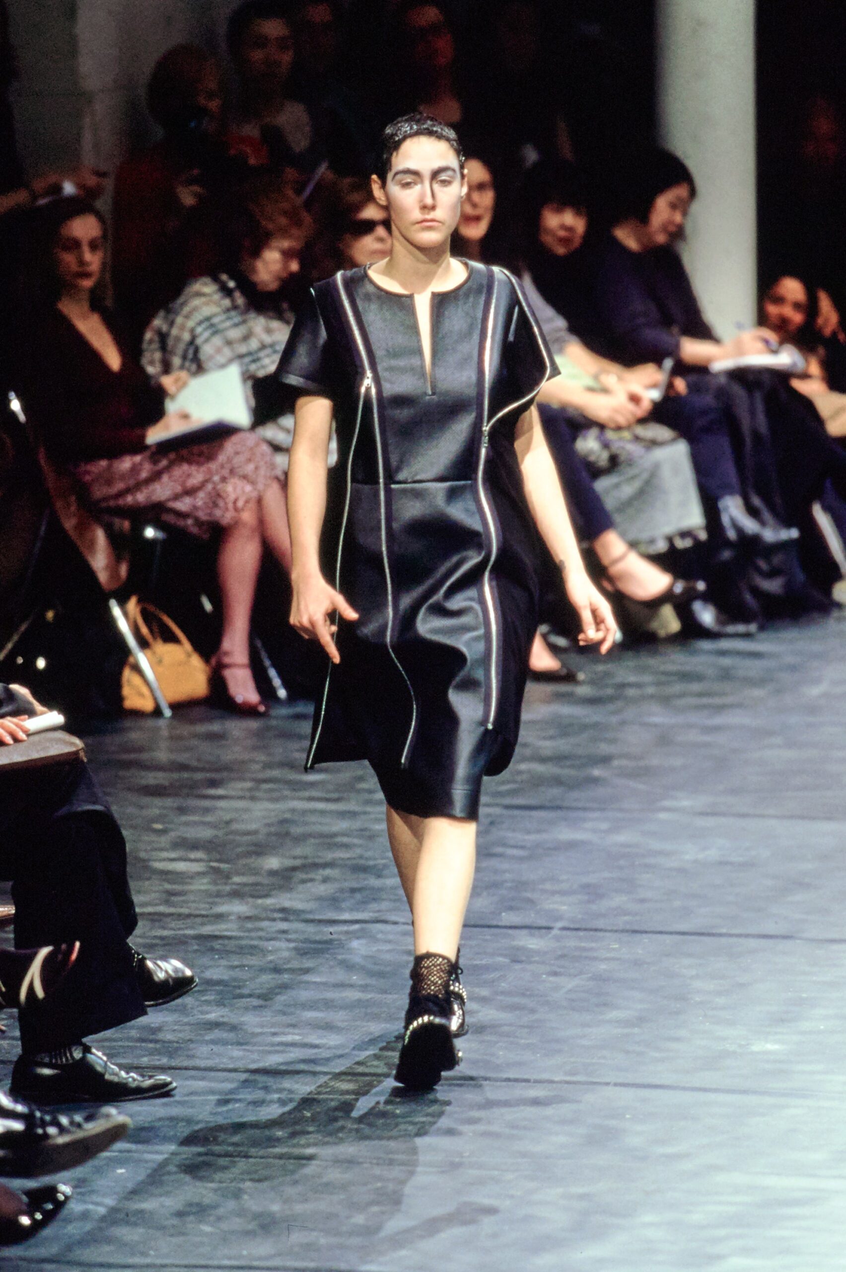 Comme des Garçons F/W 00 Look 489