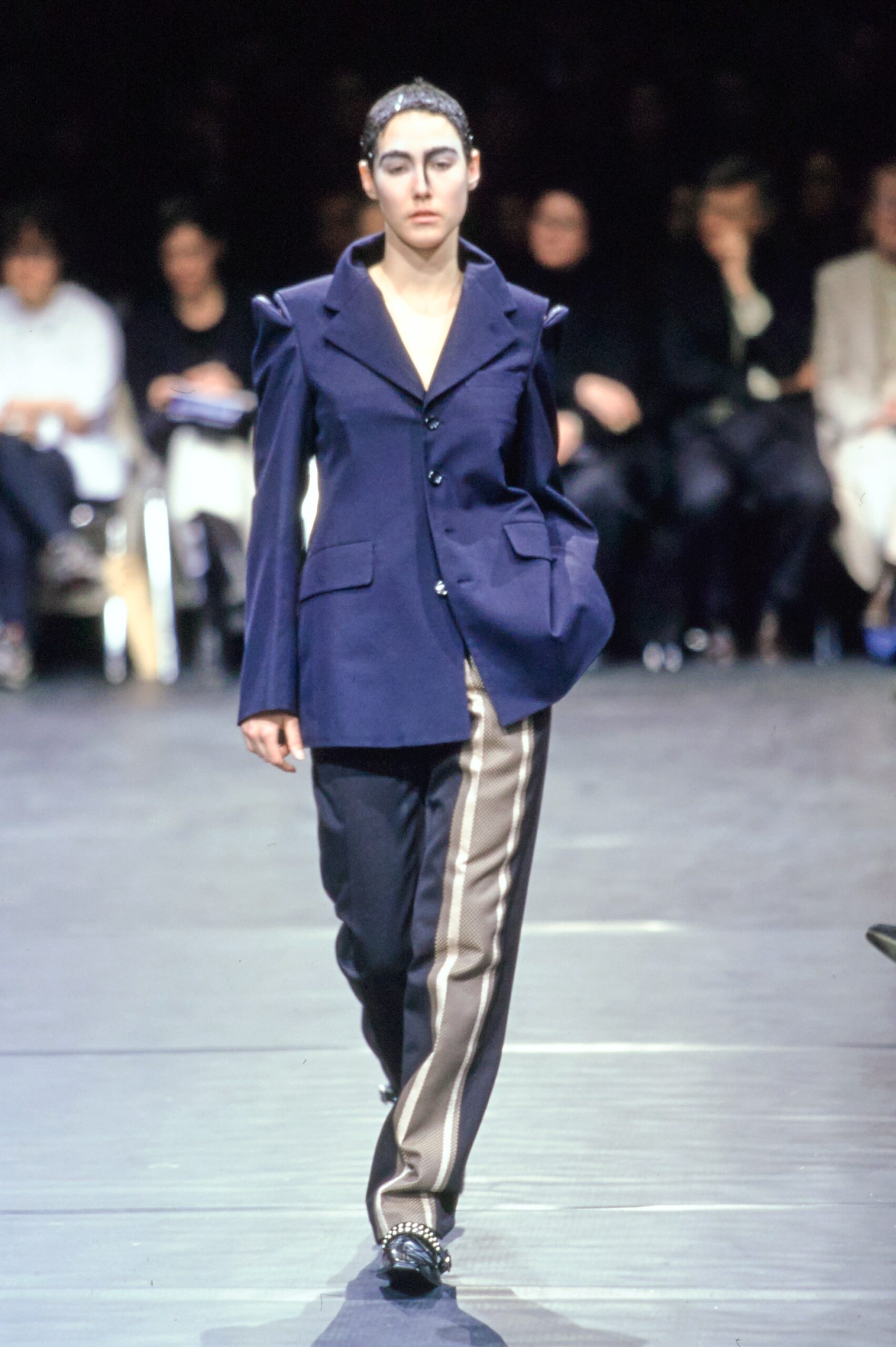 Comme des Garçons F/W 00 Look 620