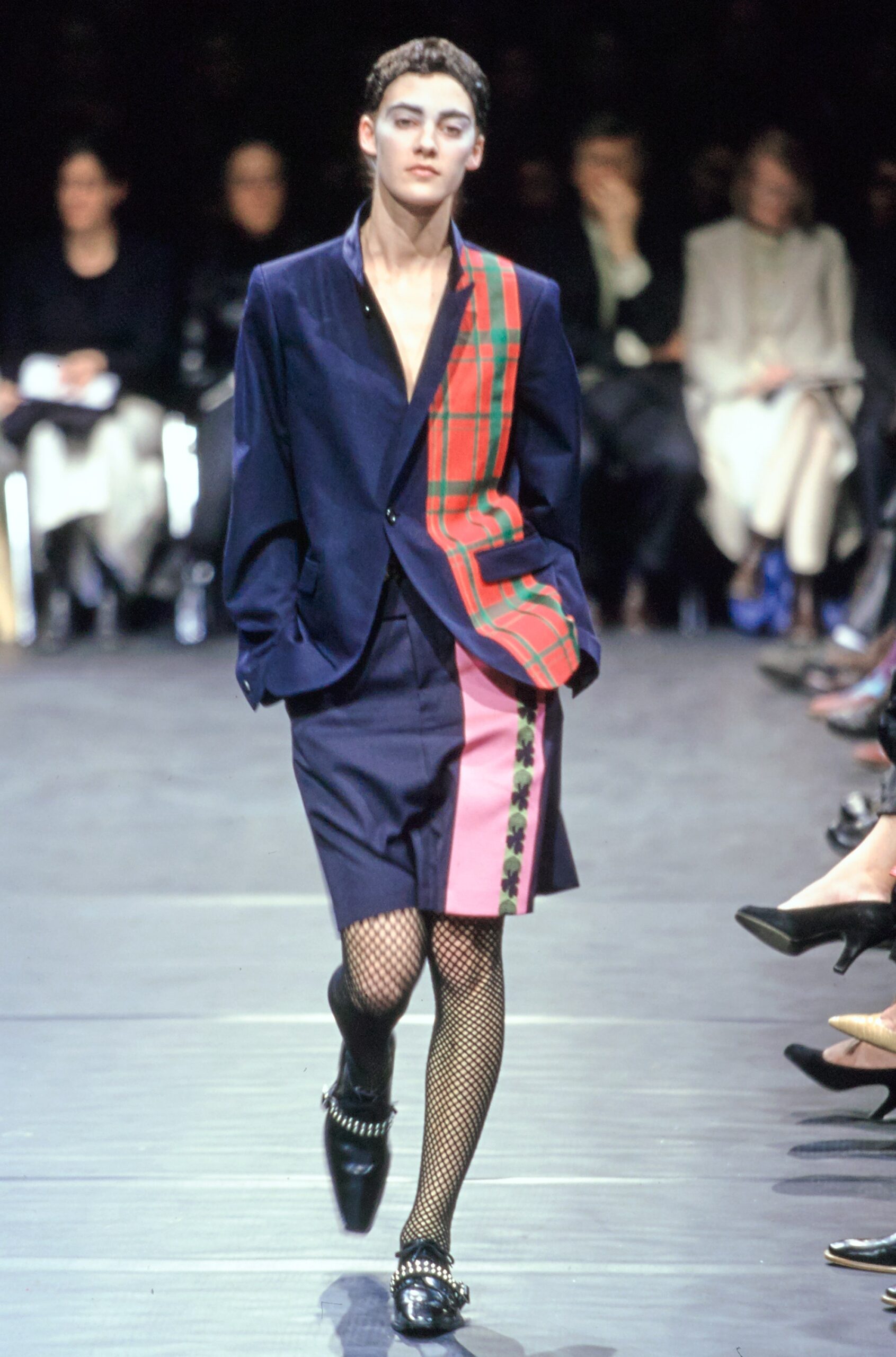 Comme des Garçons F/W 00 Look 640