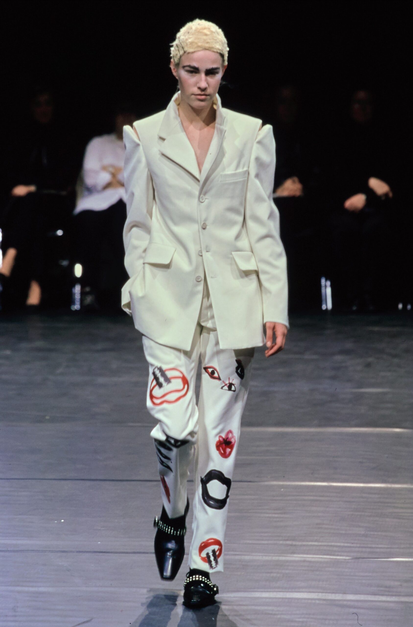 Comme des Garçons F/W 00 Look 738
