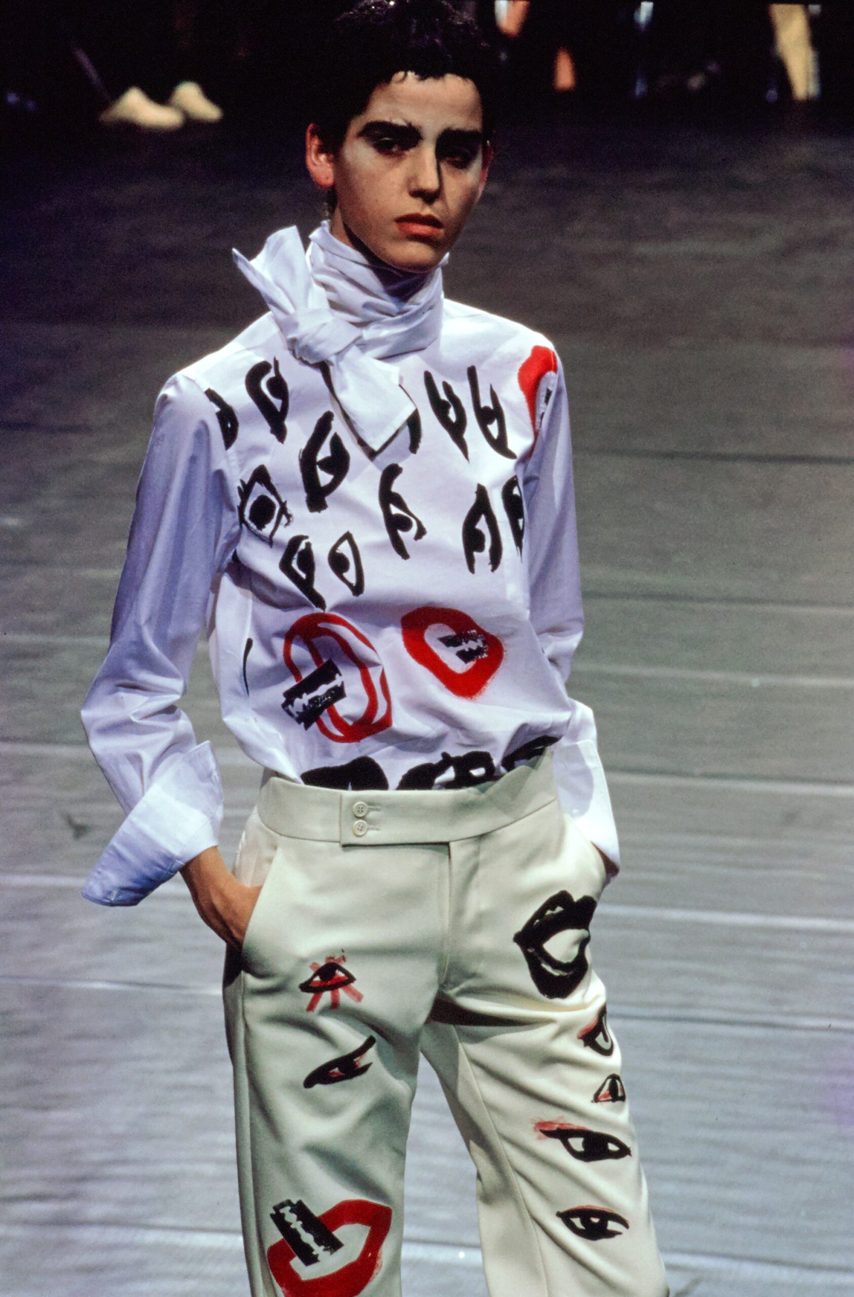 Comme des Garçons F/W 00 Look 779