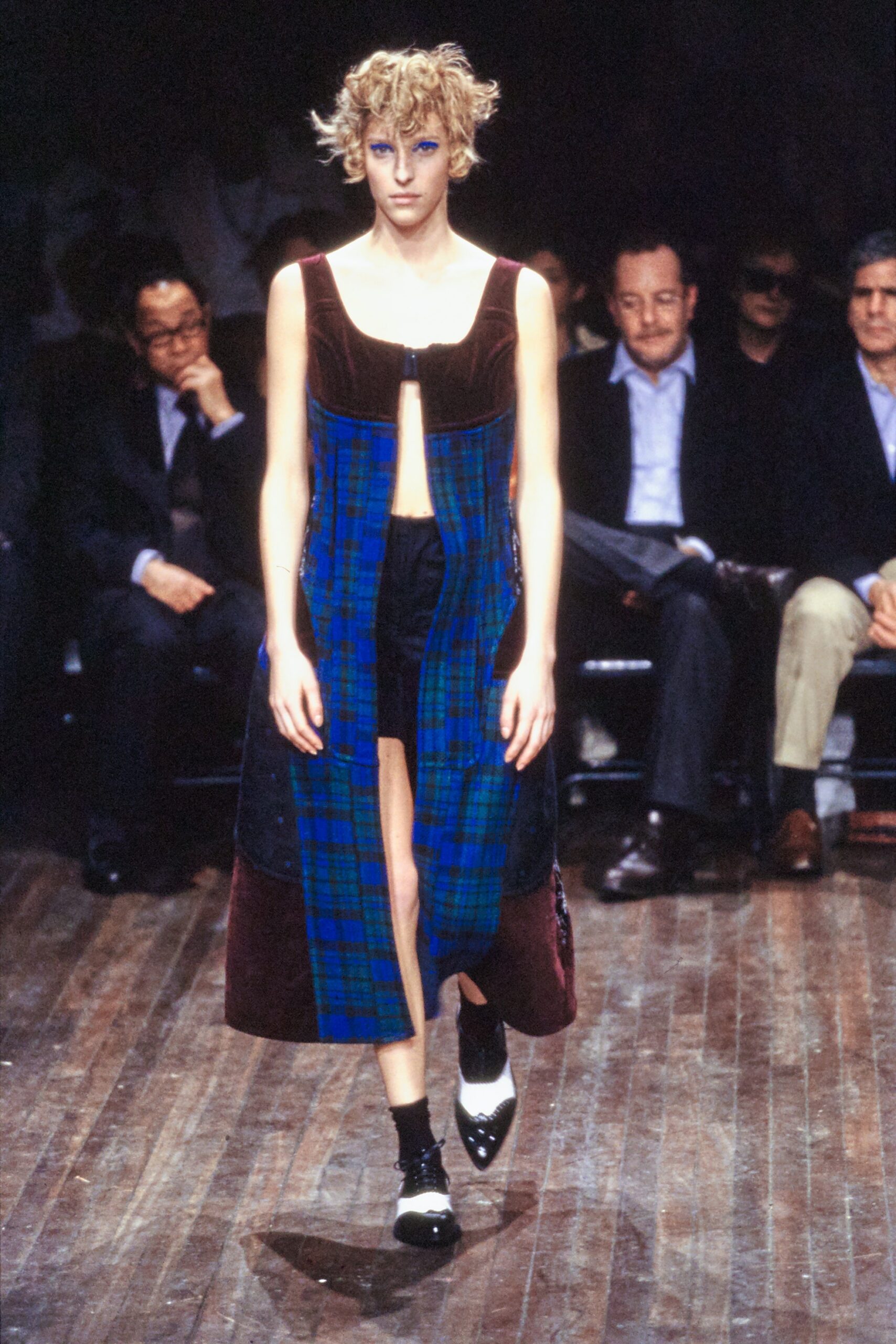 Comme des Garçons F/W 01 Look 434