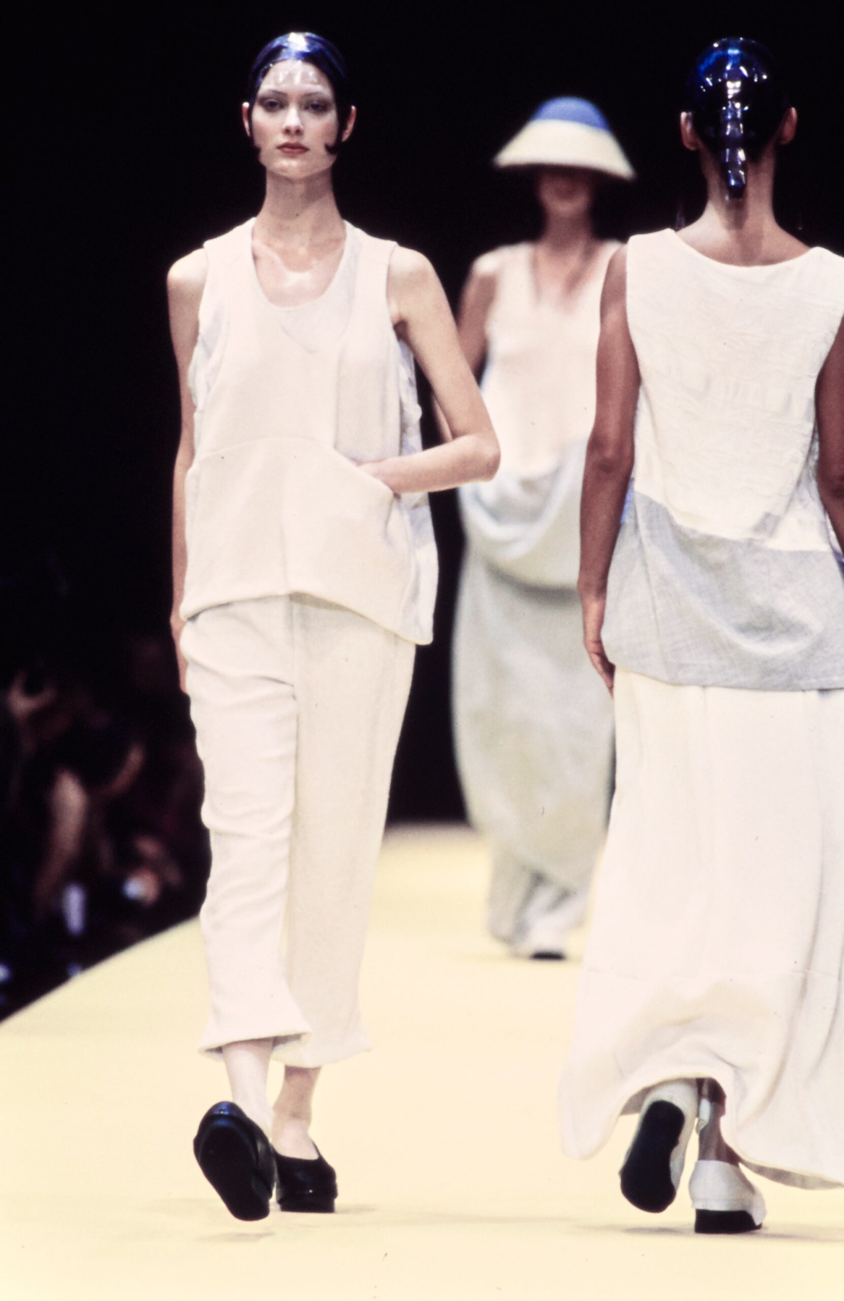 Comme des Garçons S/S 93 Look 353