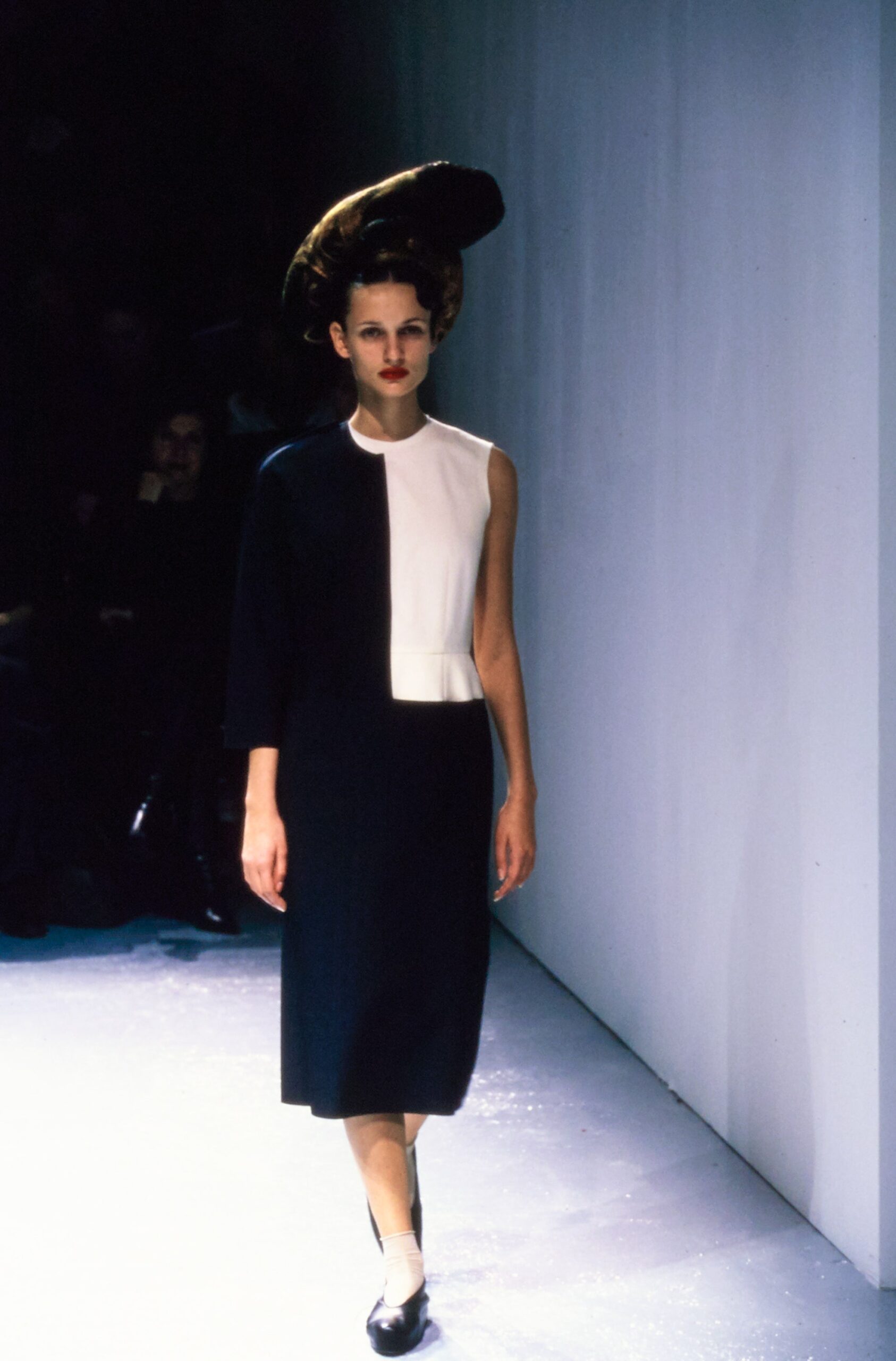 Comme des Garçons S/S 99 Look 360