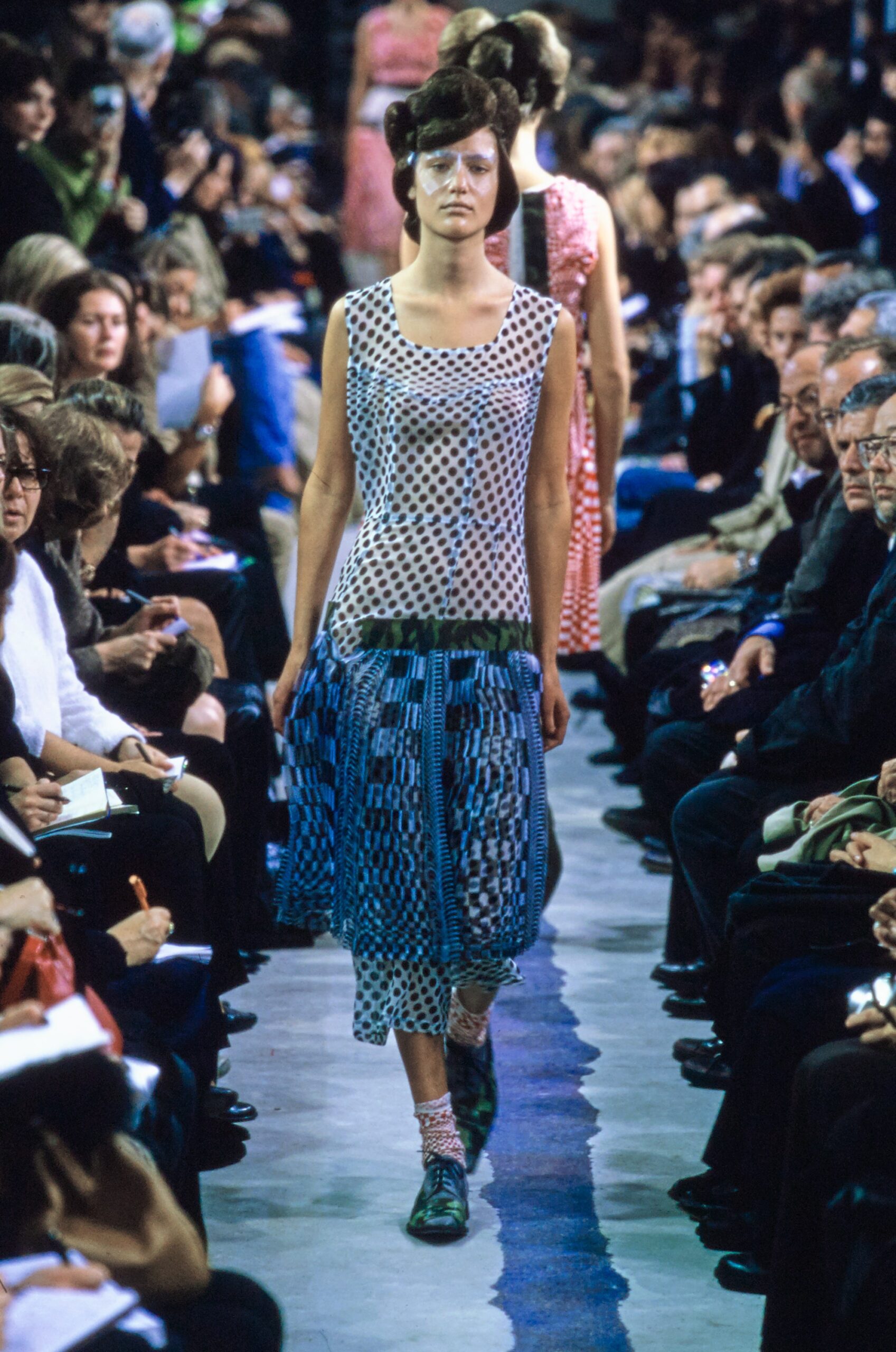 Comme des Garçons S/S 01 Look 120