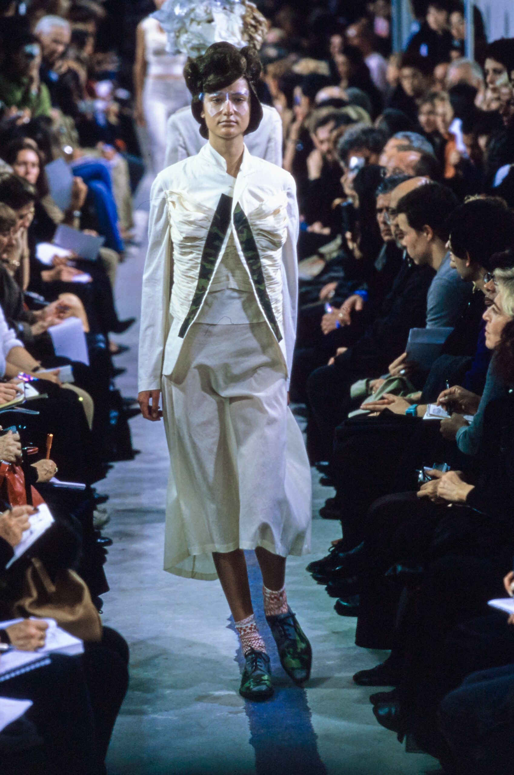 Comme des Garçons S/S 01 Look 299