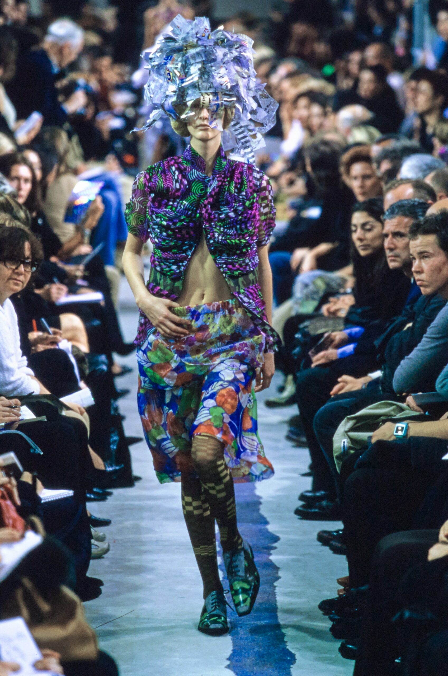 Comme des Garçons S/S 01 Look 546