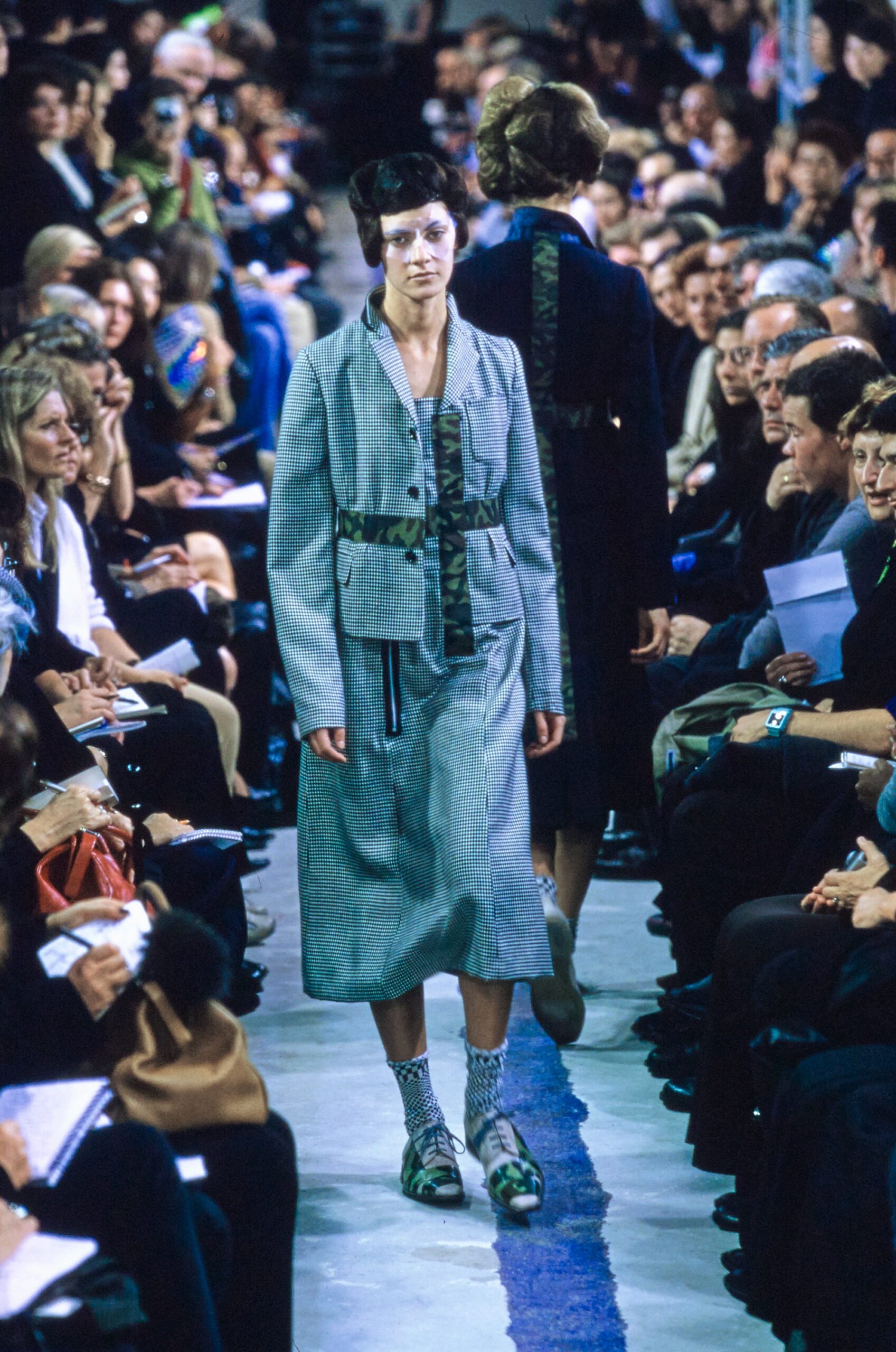 Comme des Garçons S/S 01 Look 616