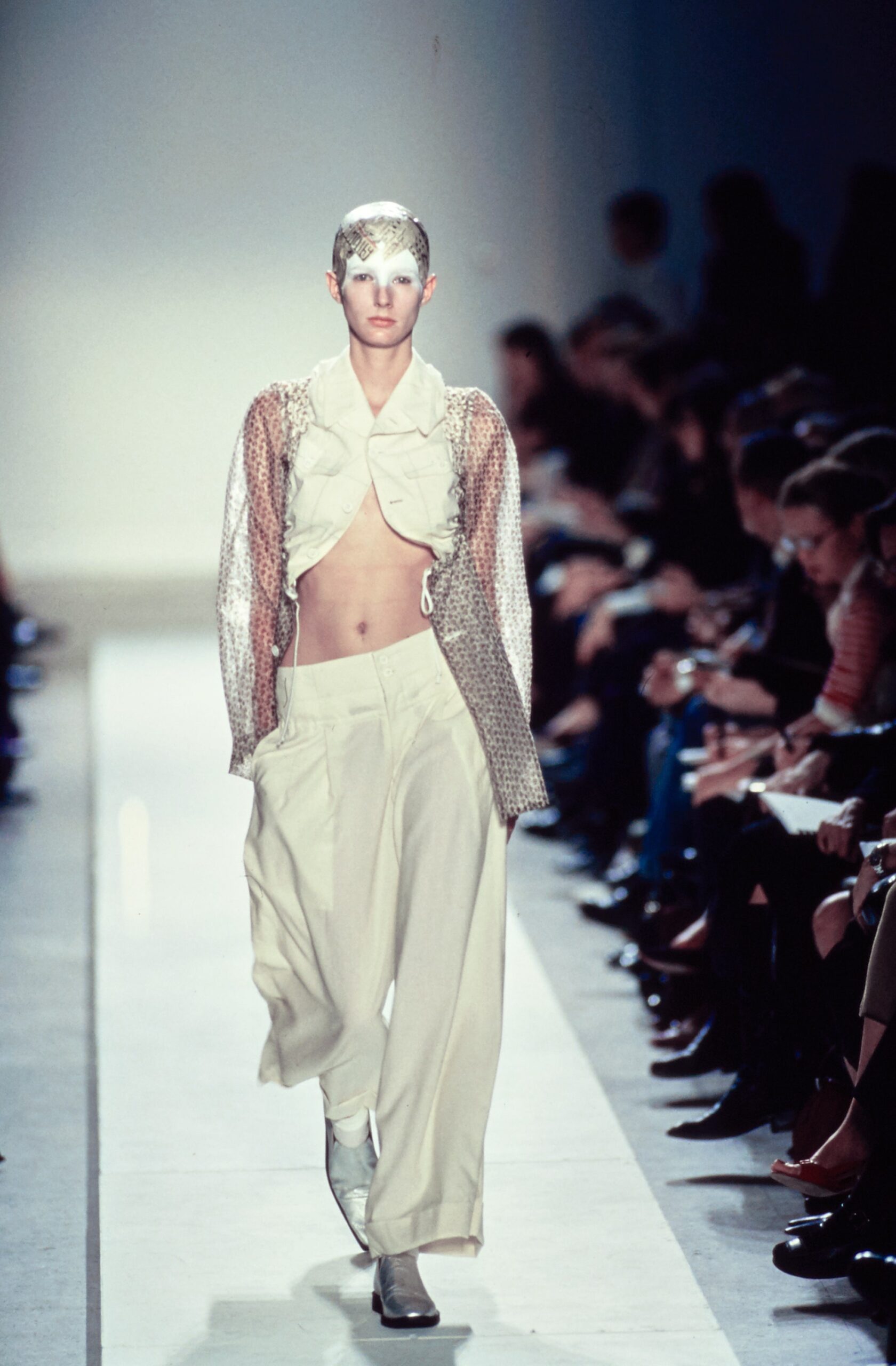 Comme des Garçons S/S 02 Look 7