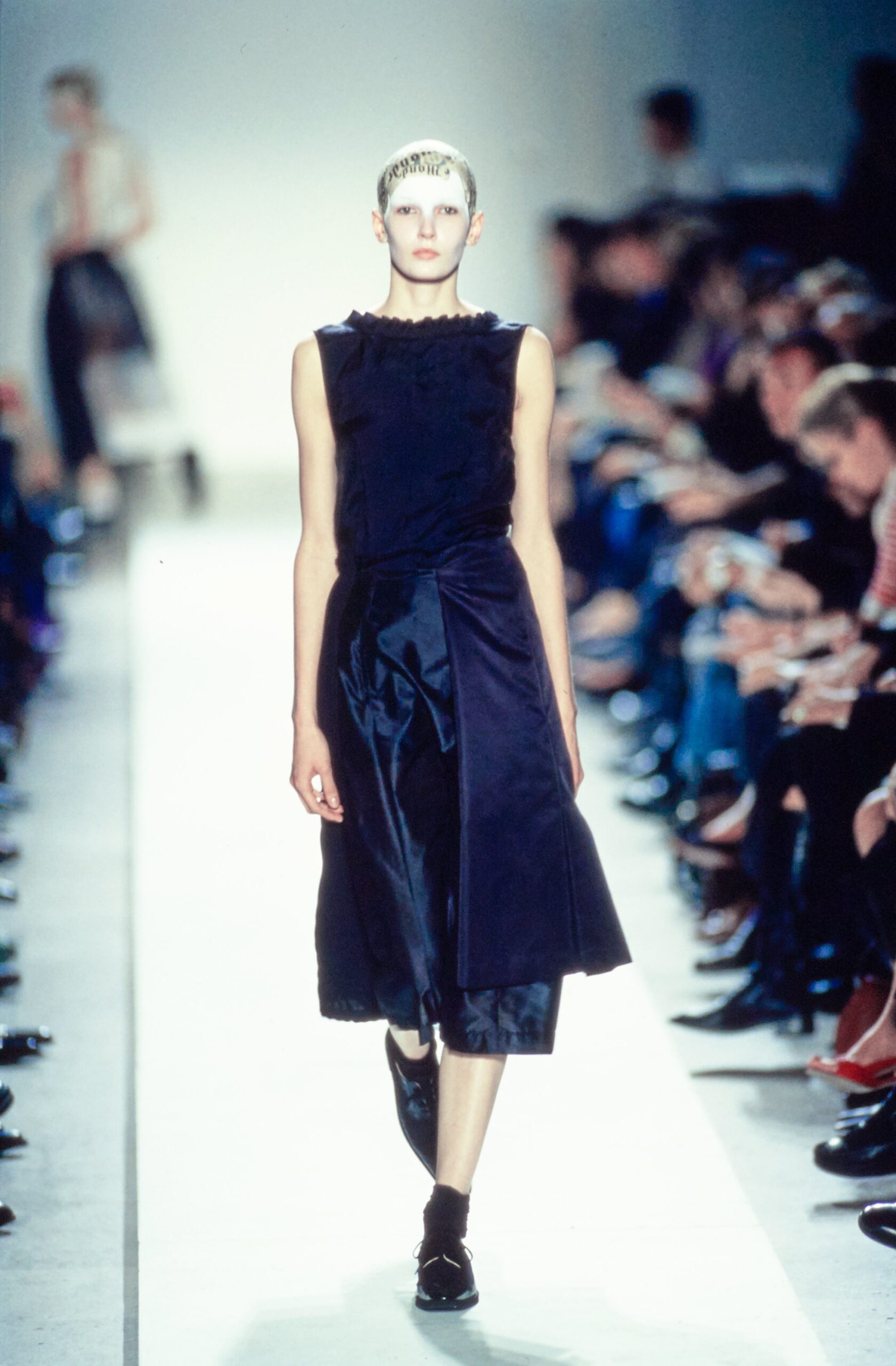 Comme des Garçons S/S 02 Look 51