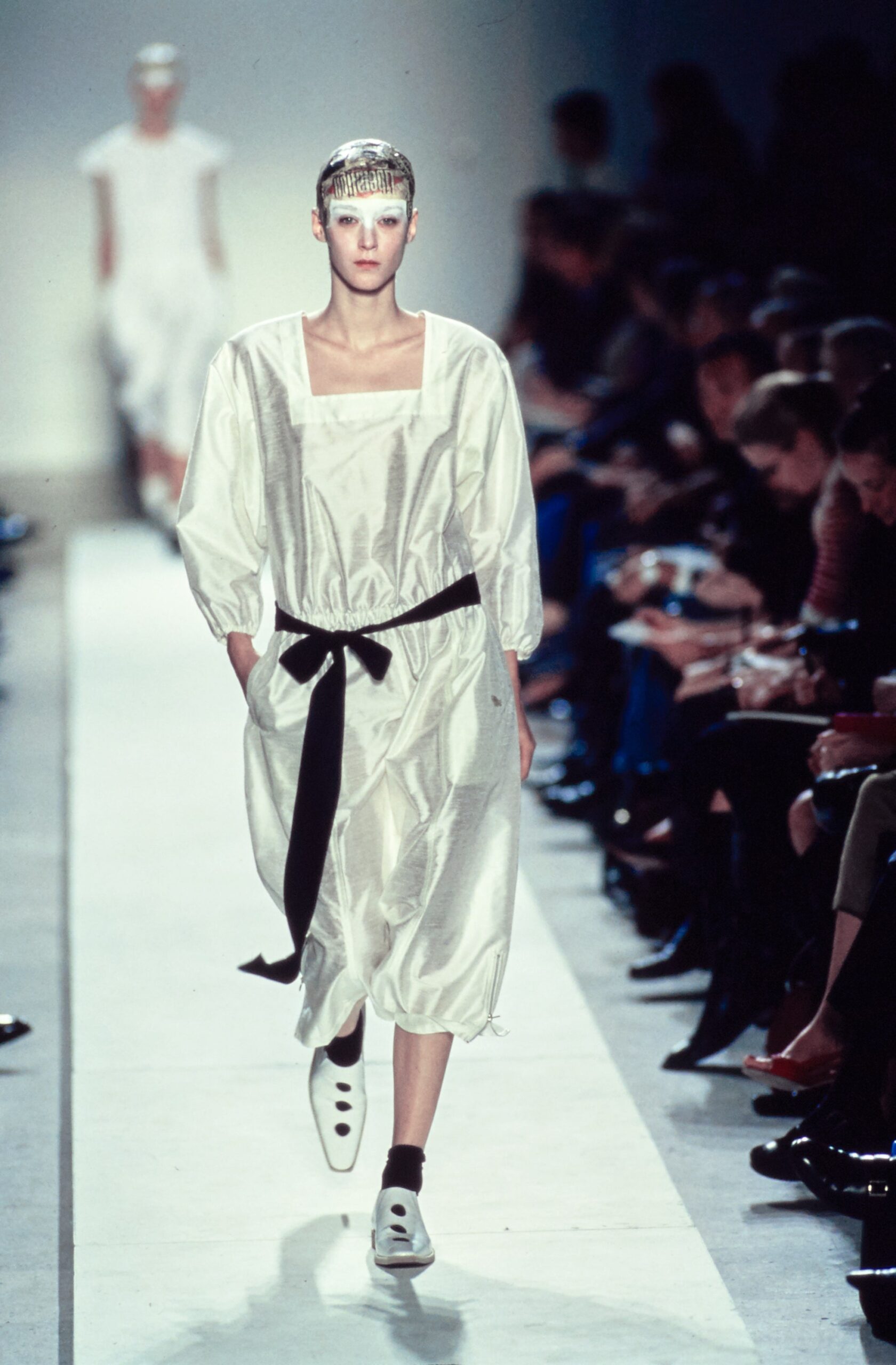 Comme des Garçons S/S 02 Look 121
