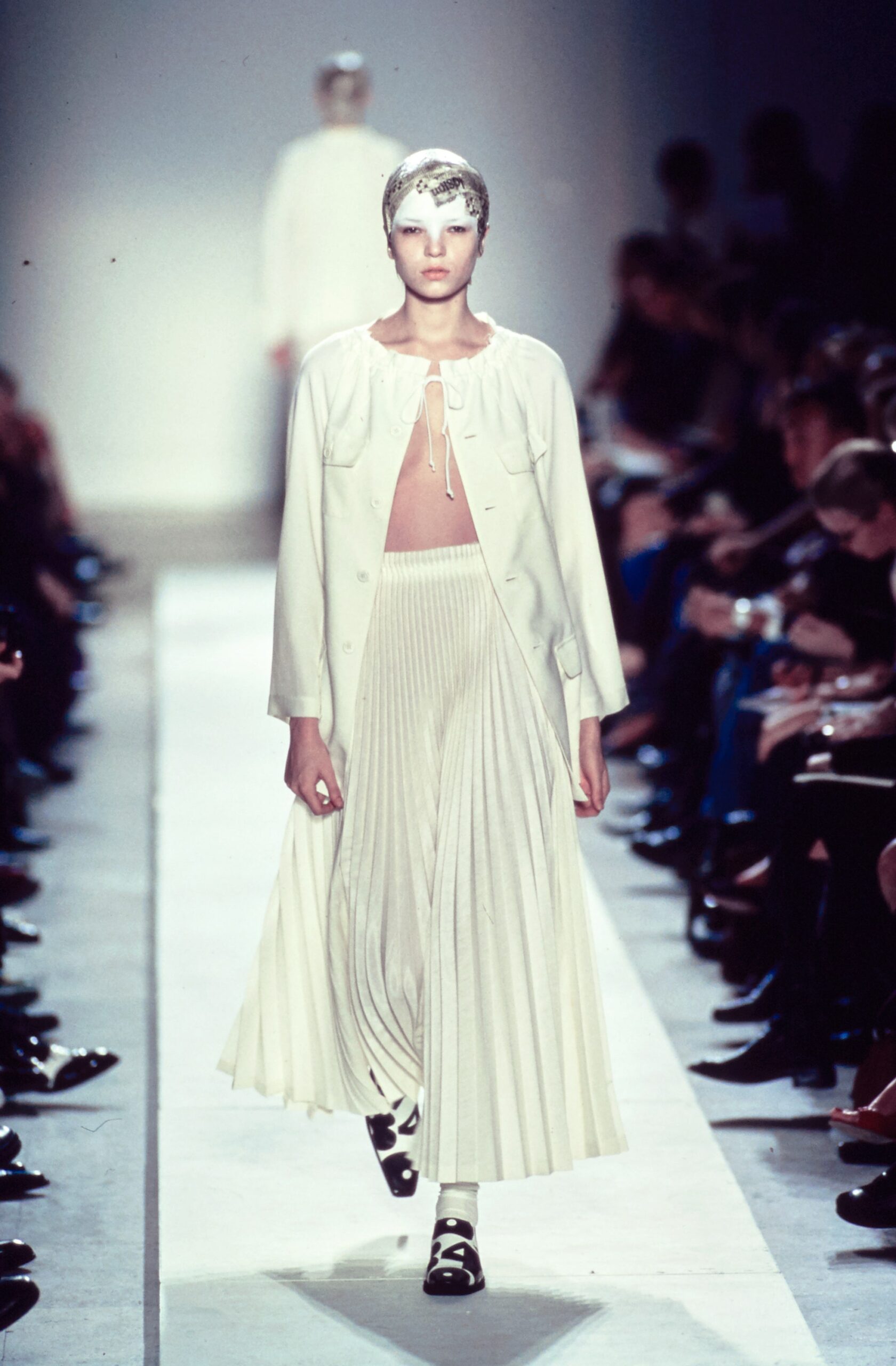 Comme des Garçons S/S 02 Look 156
