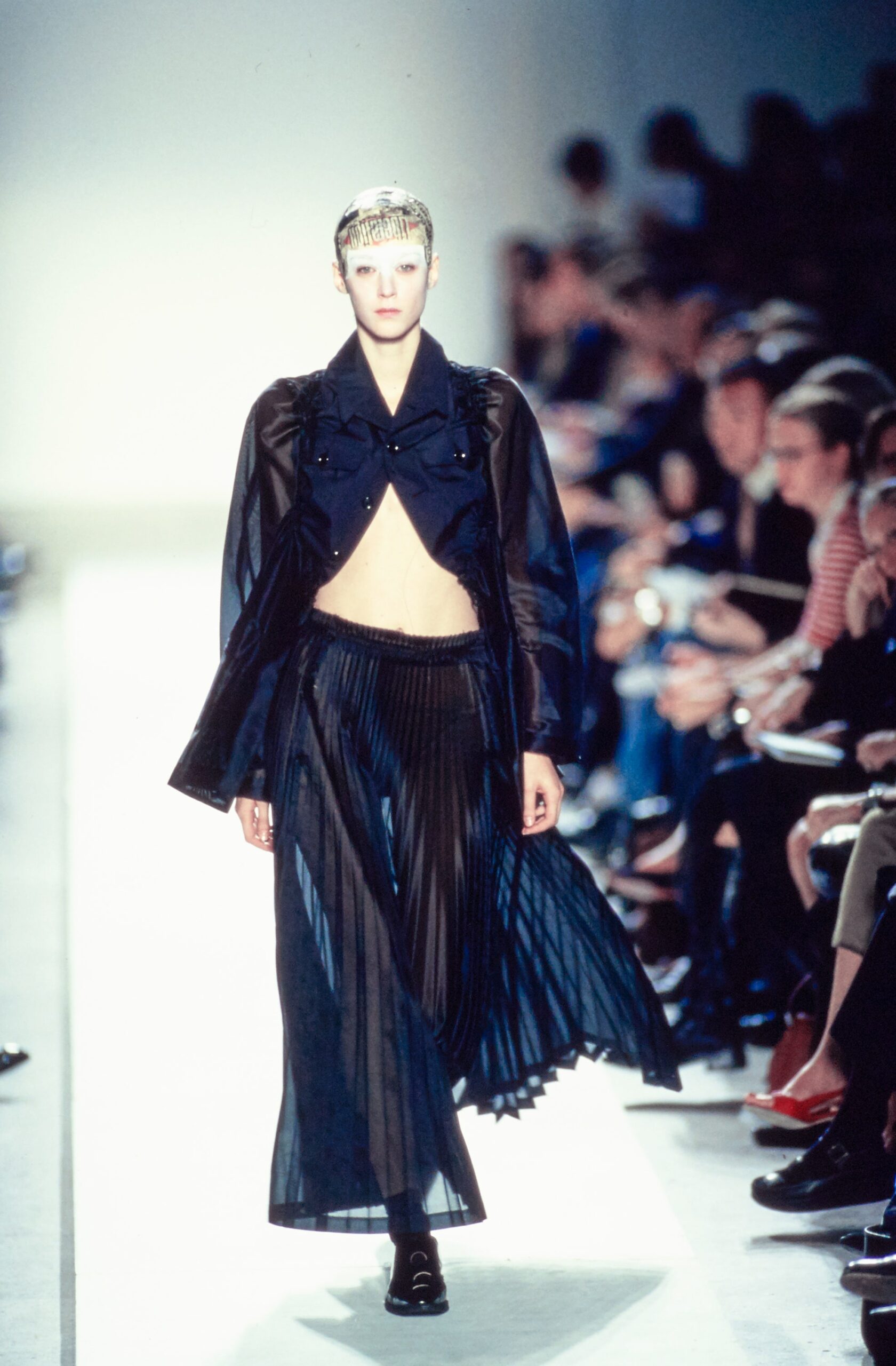 Comme des Garçons S/S 02 Look 204