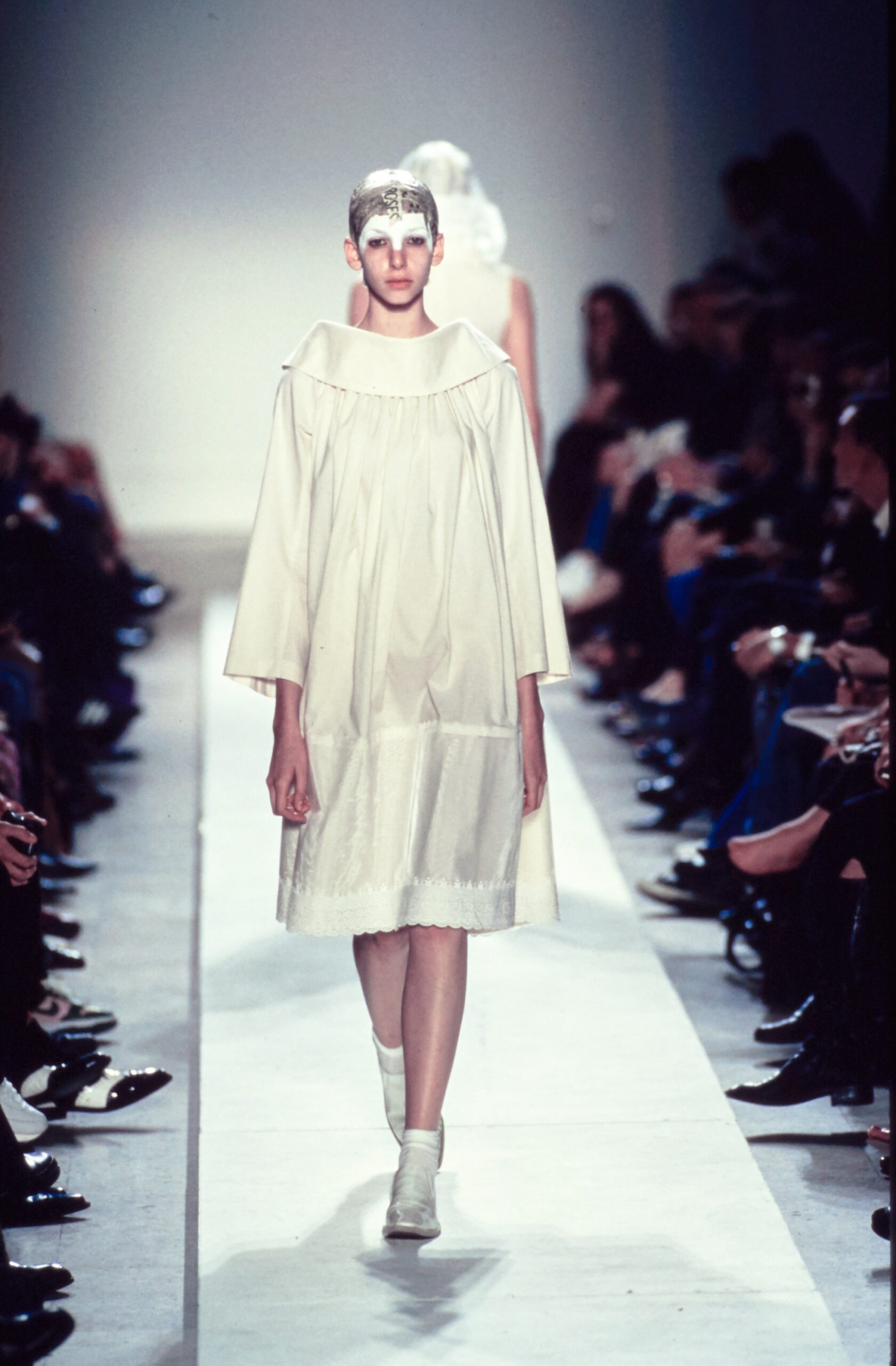 Comme des Garçons S/S 02 Look 337