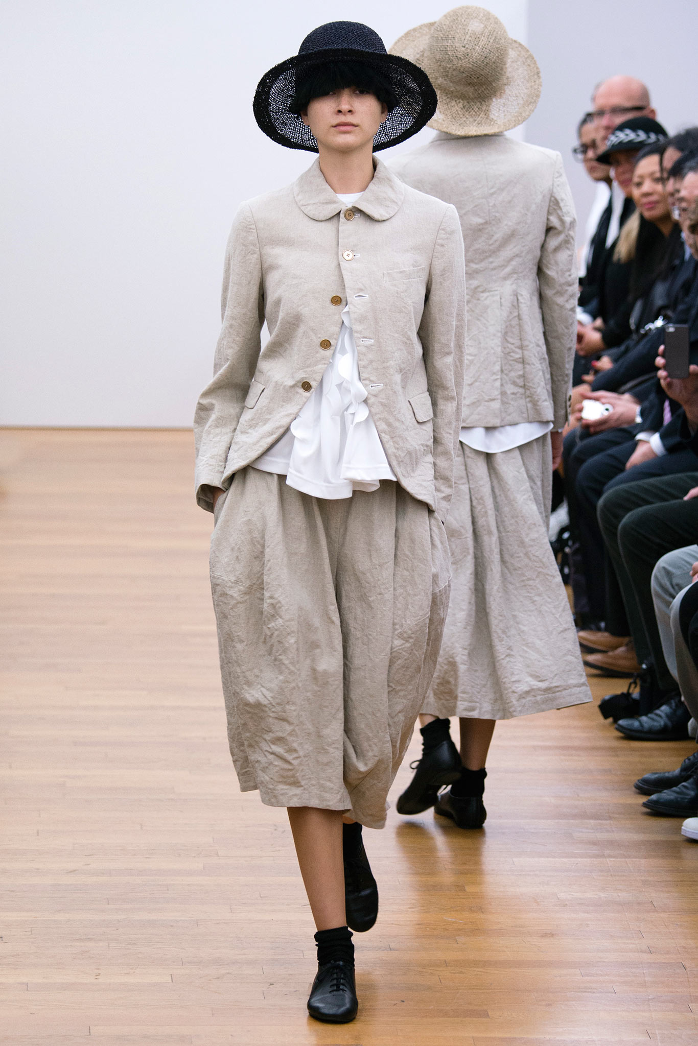 Comme des Garçons Comme des Garçons S/S 15 Look 246