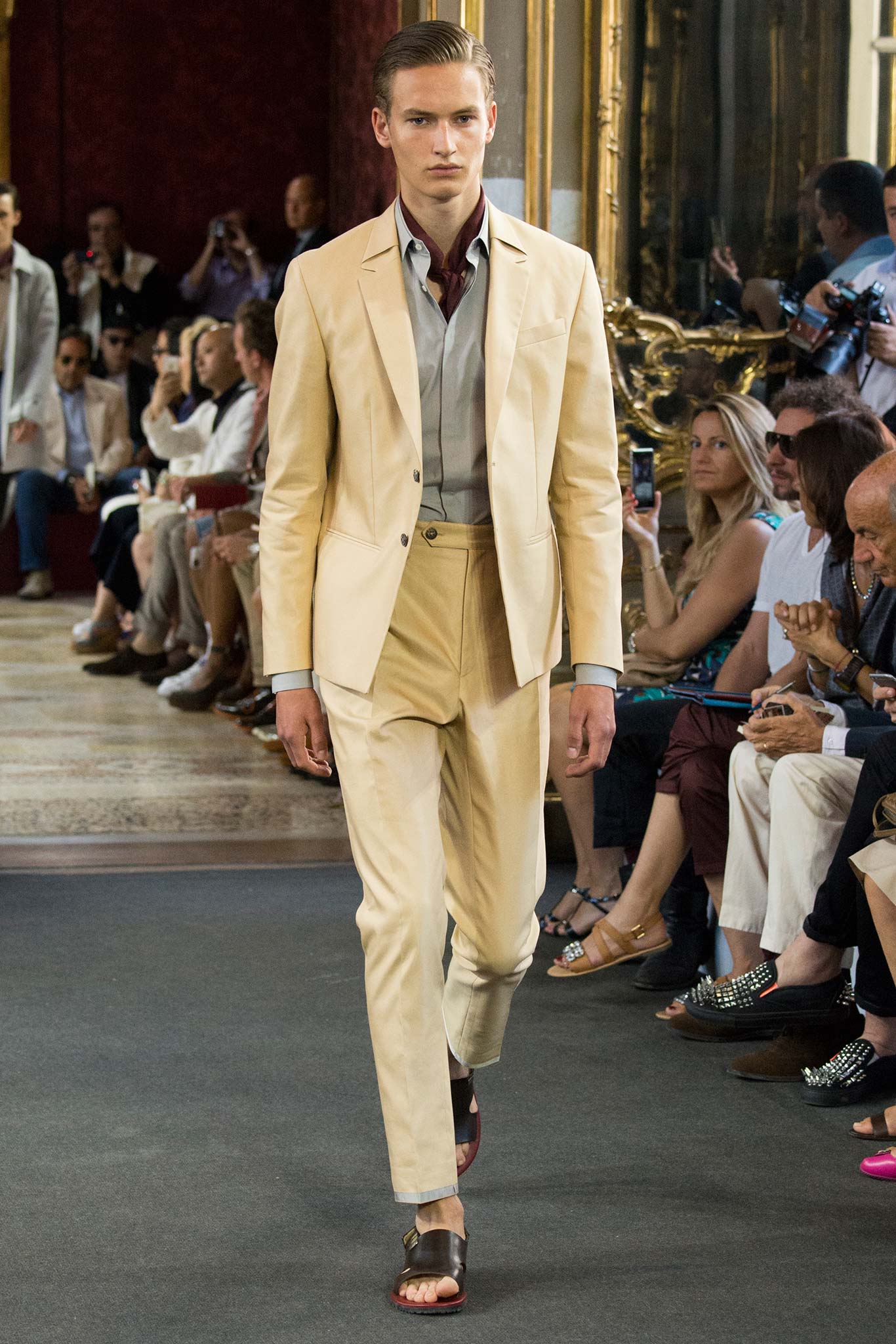 Corneliani S/S 16 Menswear Look 147