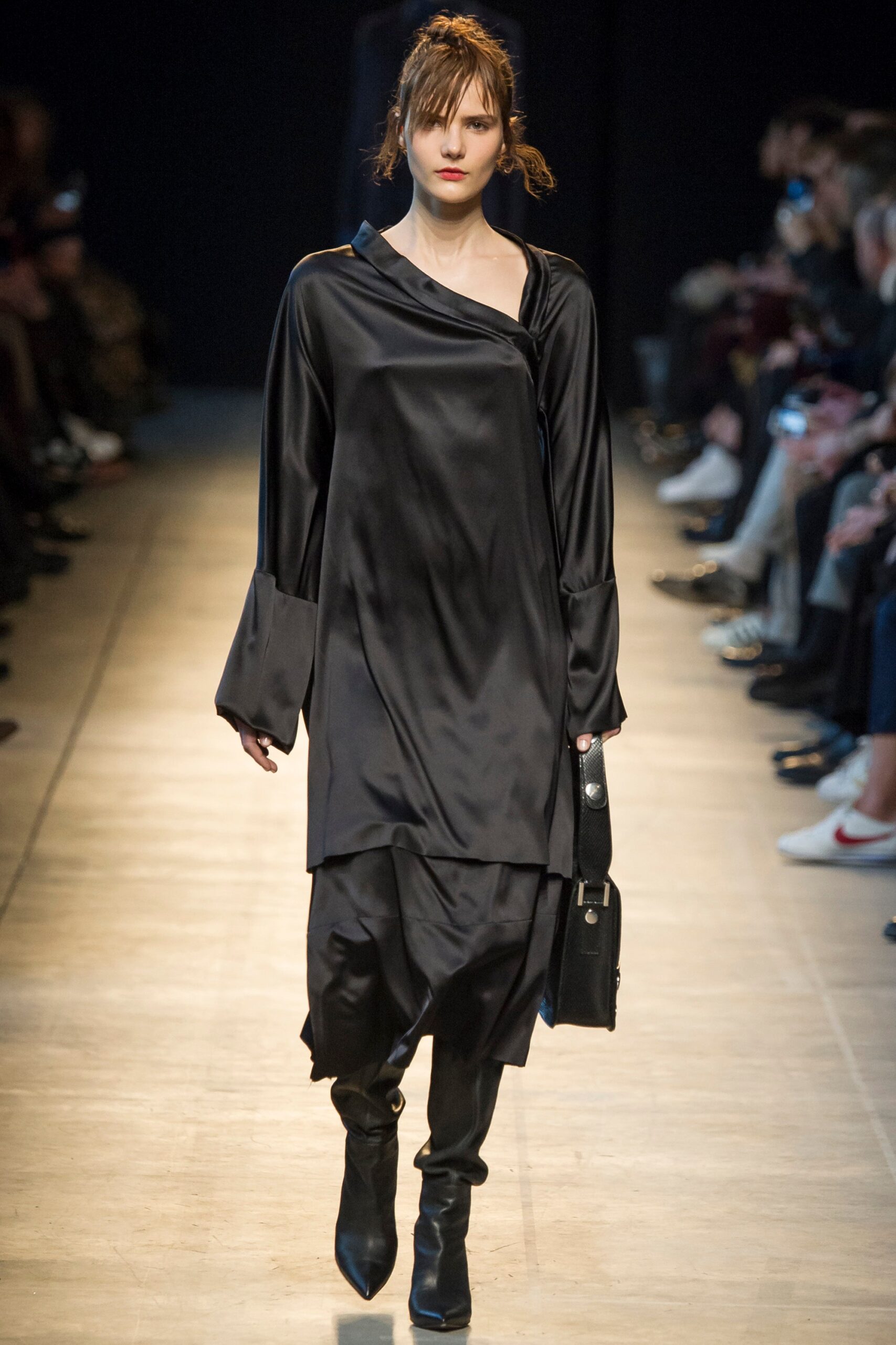 Costume National F/W 16 Look 17