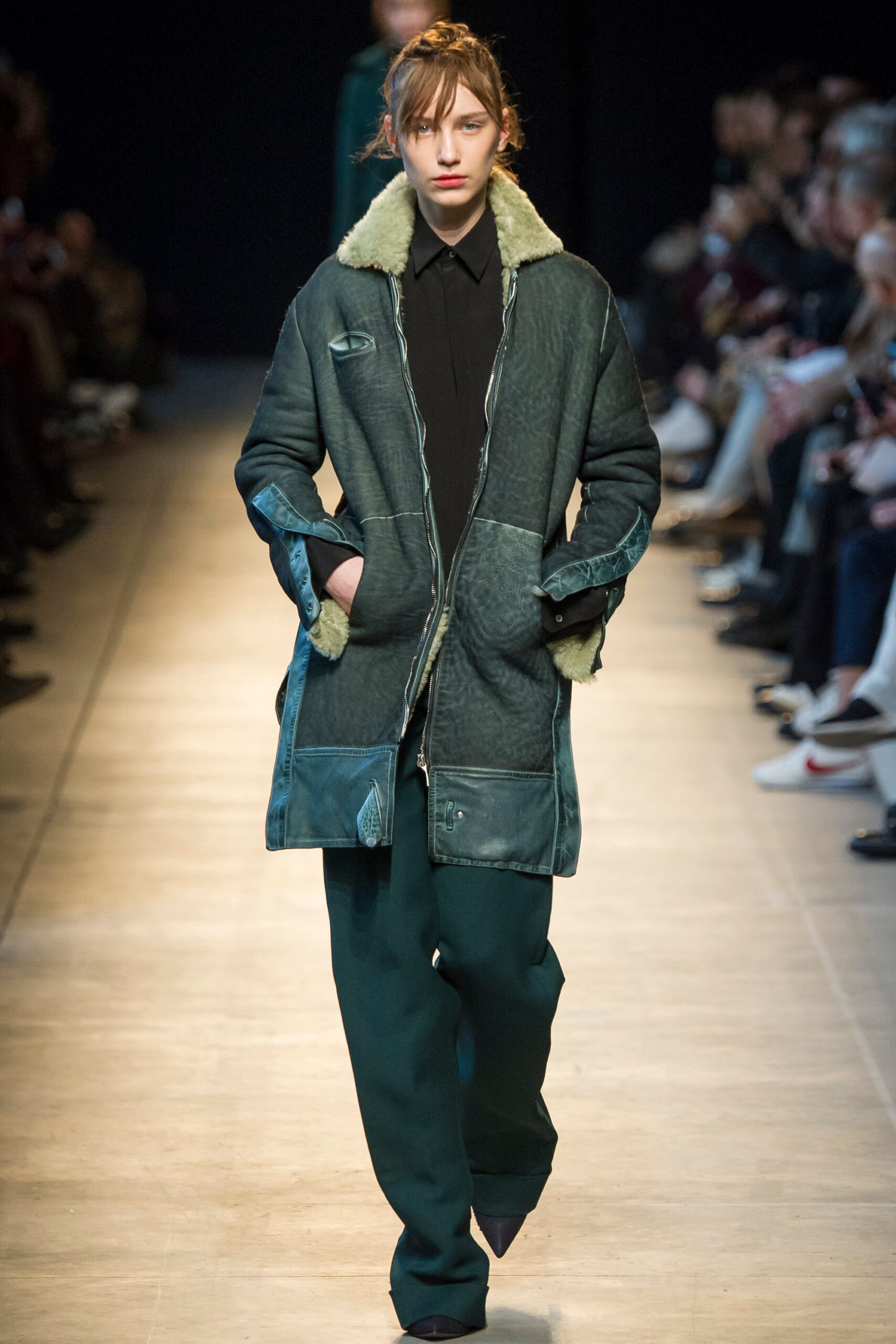 Costume National F/W 16 Look 147