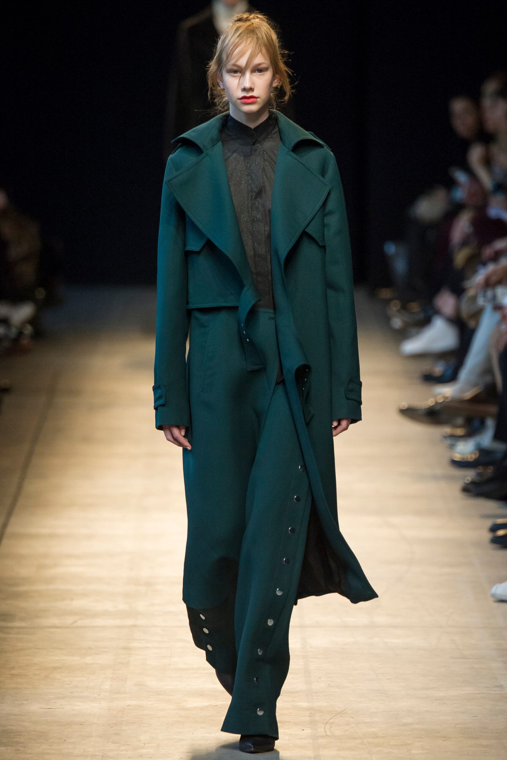 Costume National F/W 16 Look 153