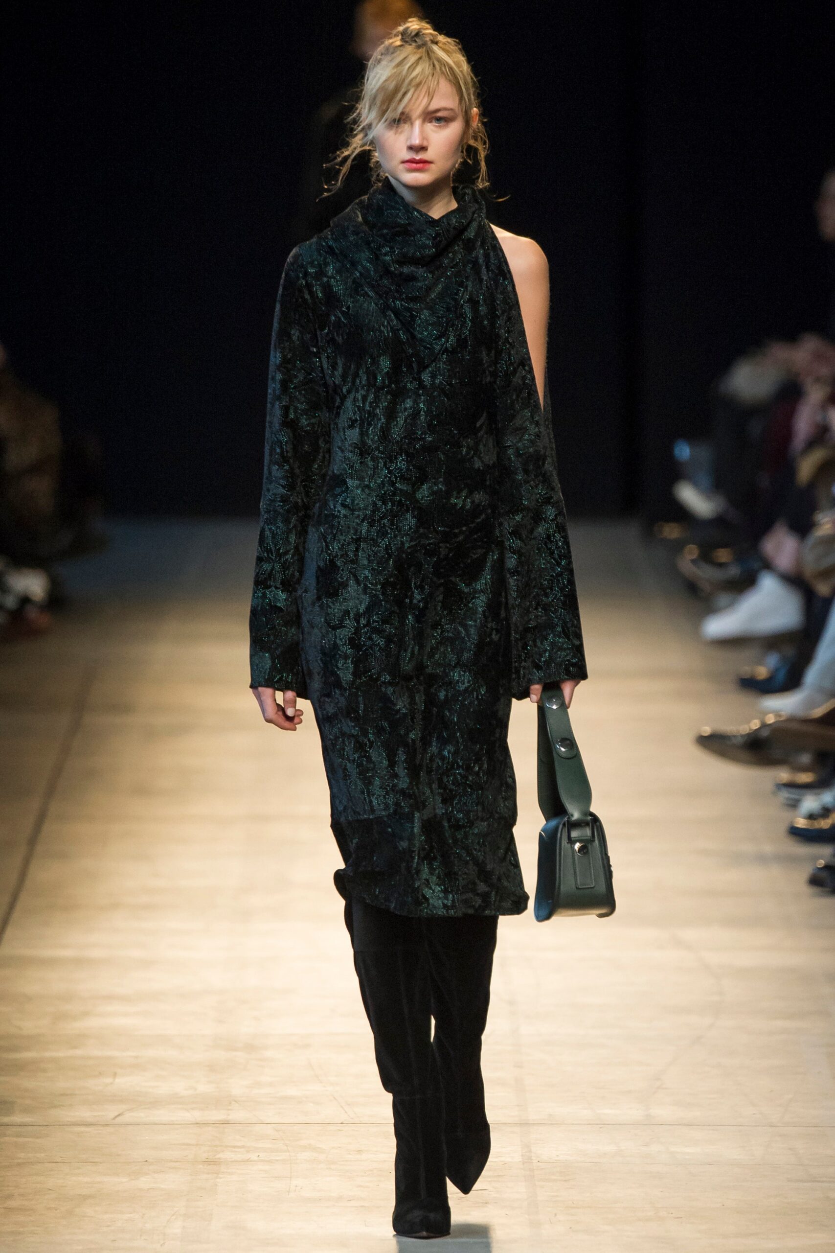 Costume National F/W 16 Look 169