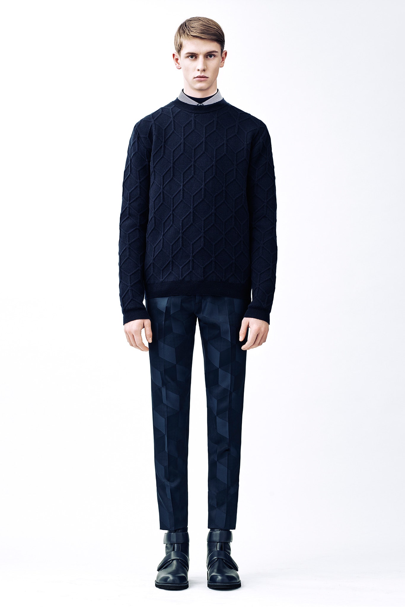 Christopher Kane F/W 15 Menswear Look 28