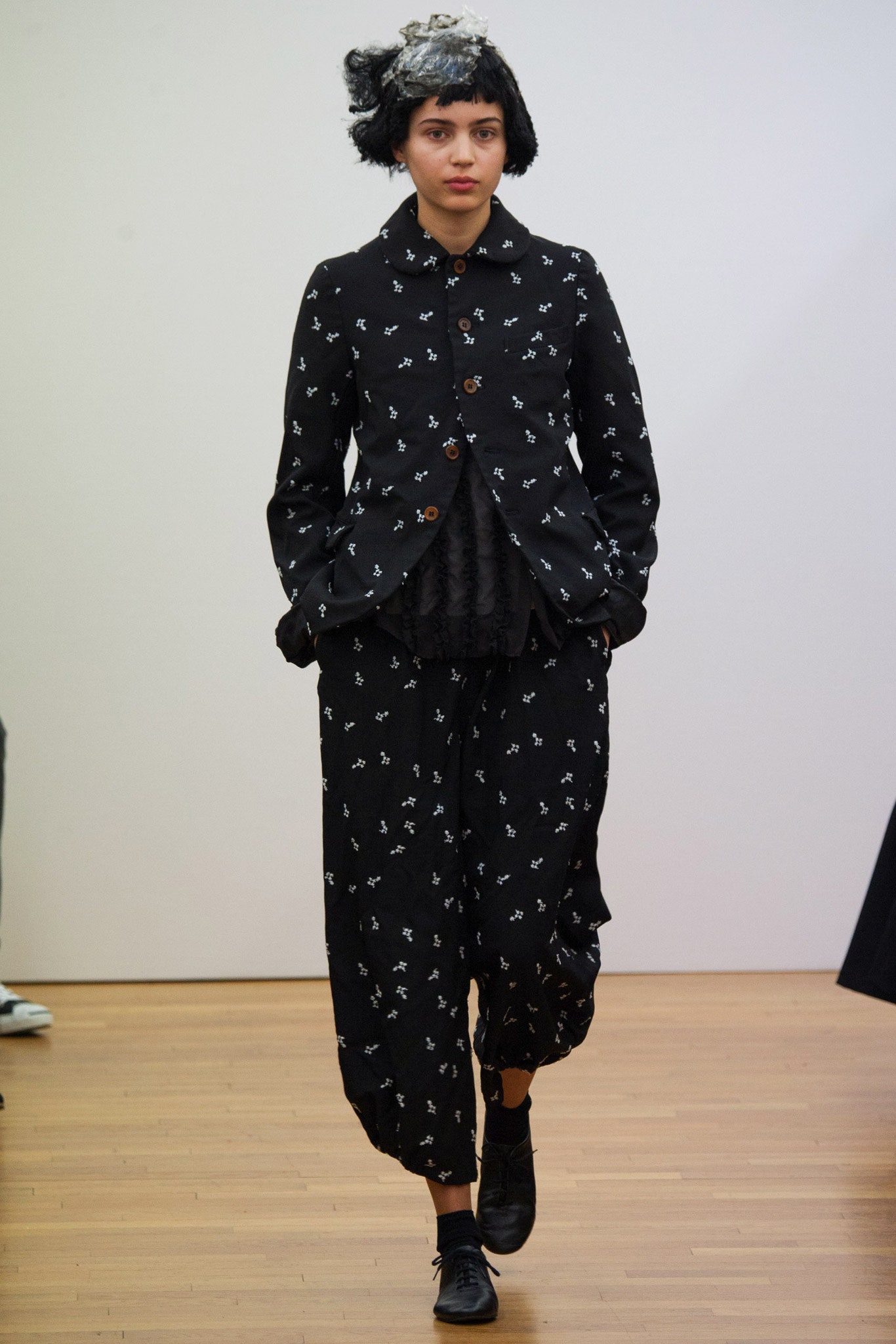 Comme des Garçons Comme des Garçons F/W 14 Look 32