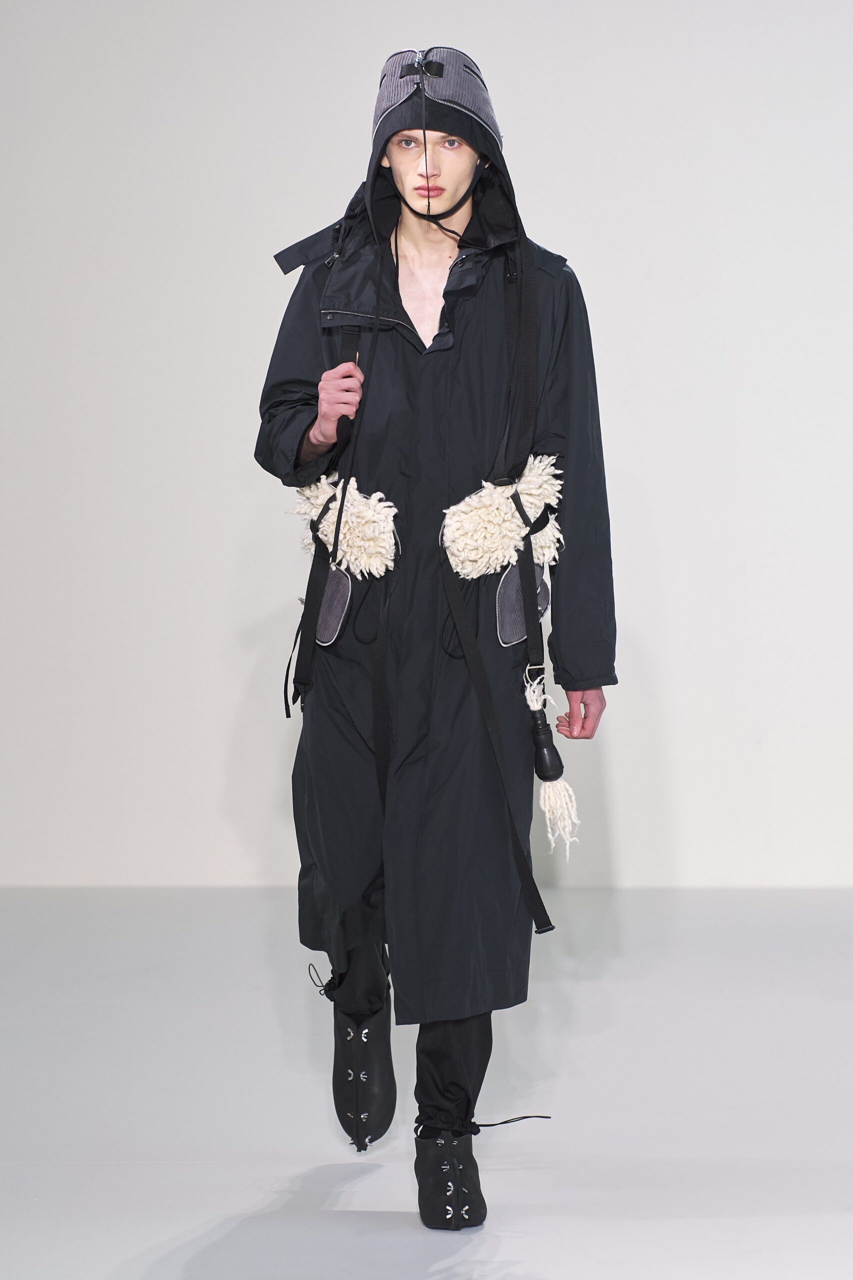 Craig Green F/W 22 Menswear Look 1