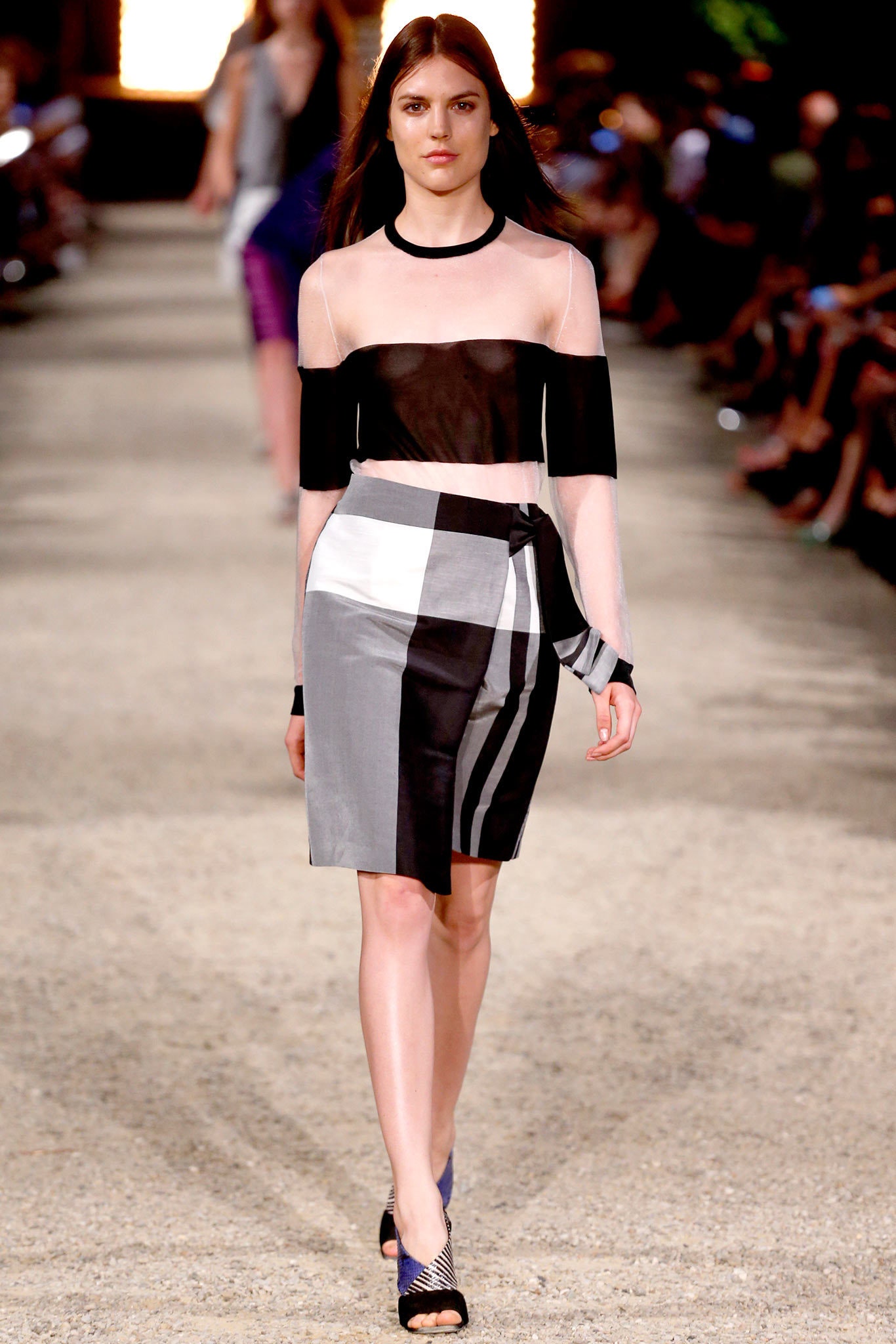 Damir Doma Resort 14 Look 3