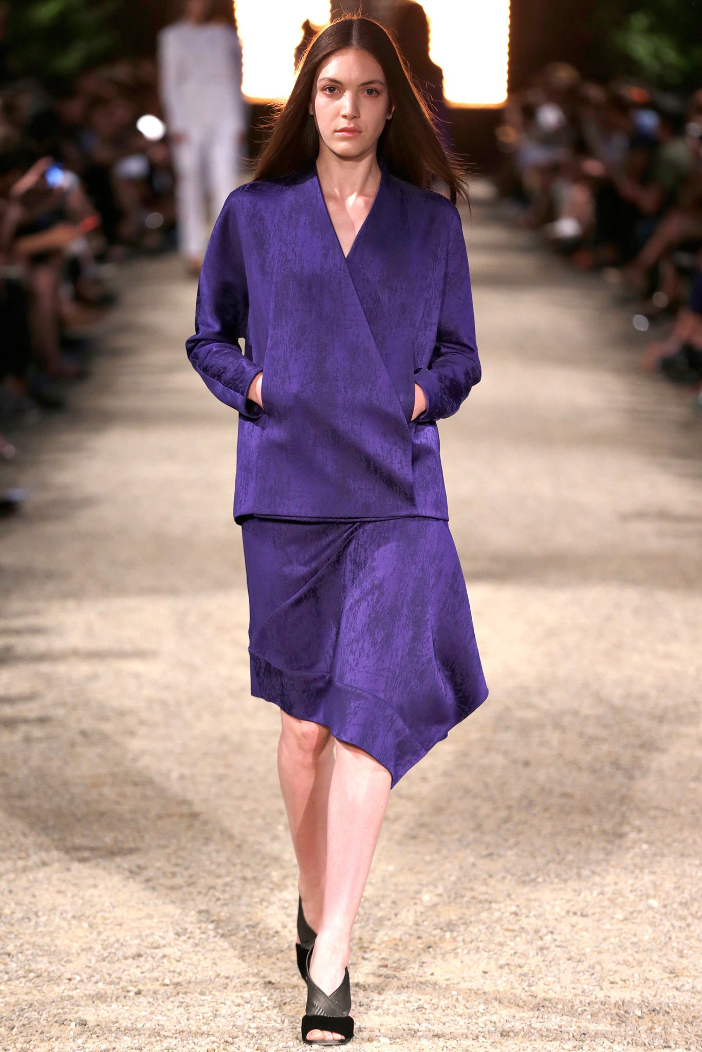 Damir Doma Resort 14 Look 12