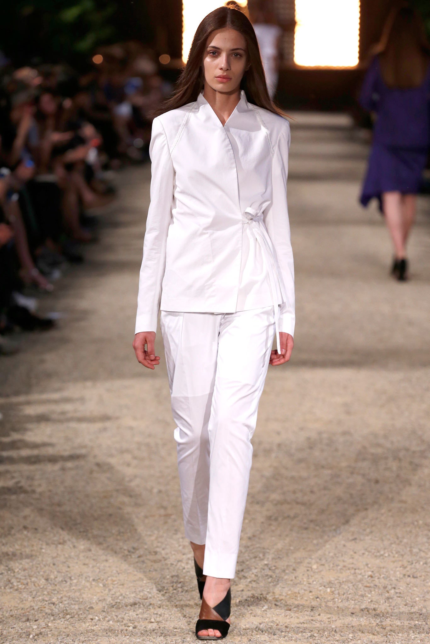 Damir Doma Resort 14 Look 14