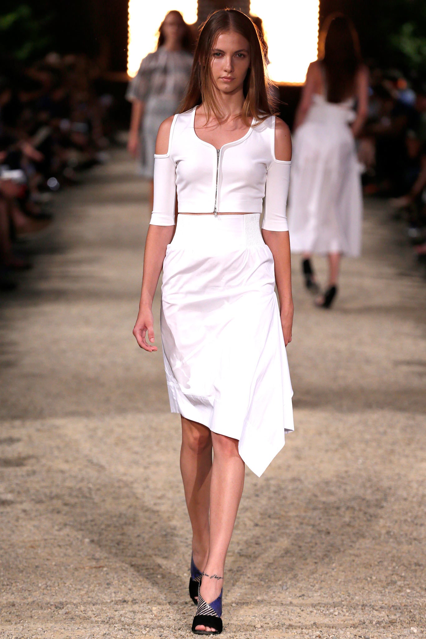 Damir Doma Resort 14 Look 29