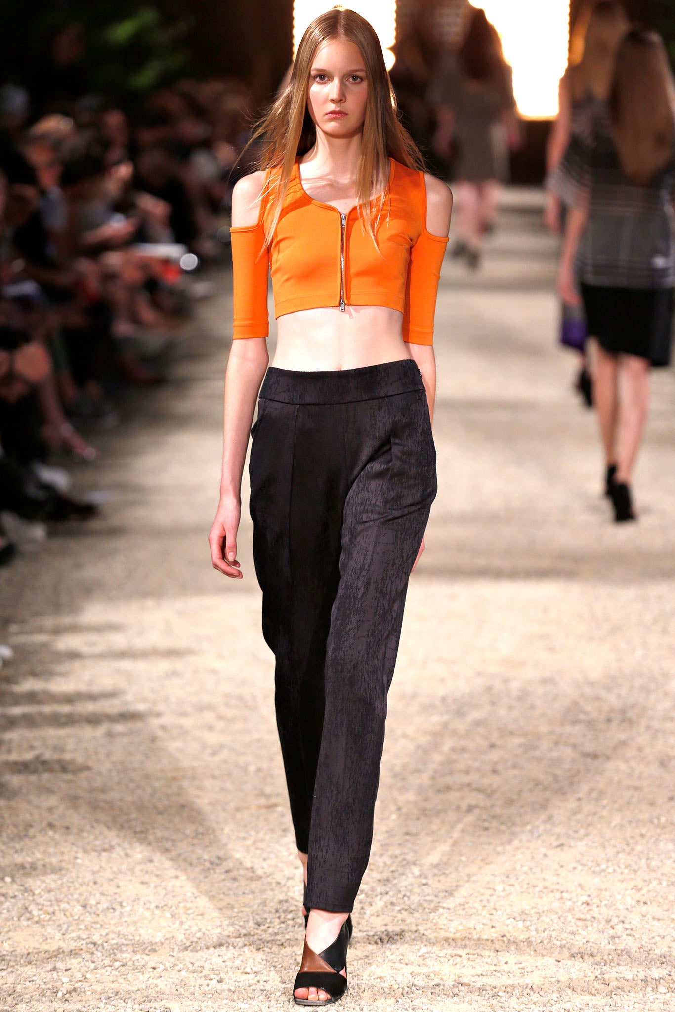 Damir Doma Resort 14 Look 48