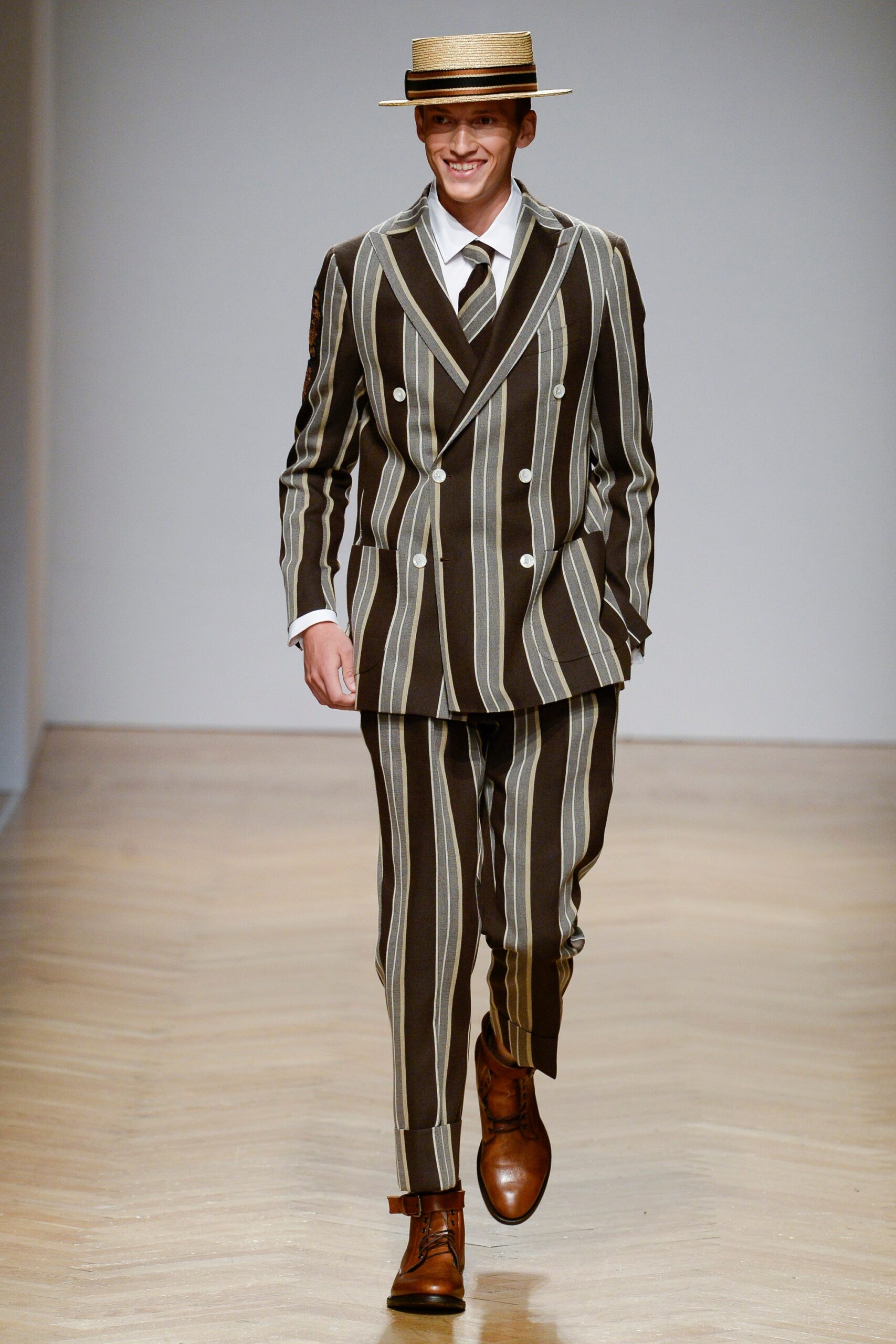 Daks S/S 18 Menswear Look 187