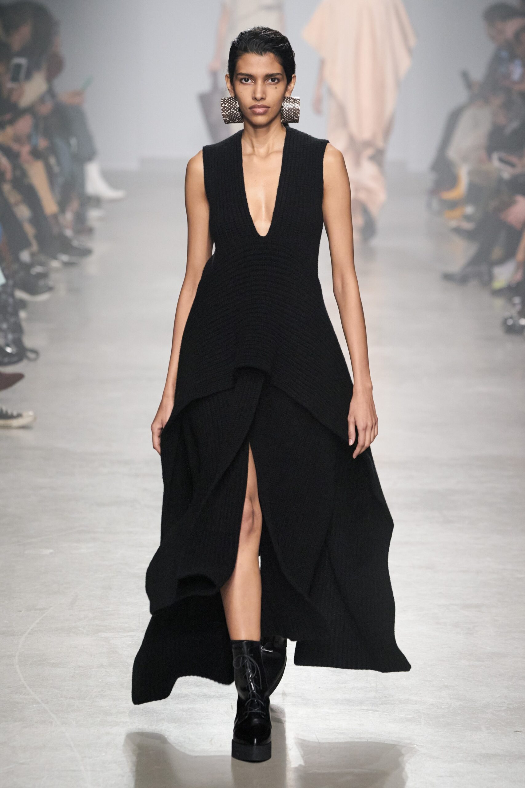 Christian Wijnants F/W 20 Look 43