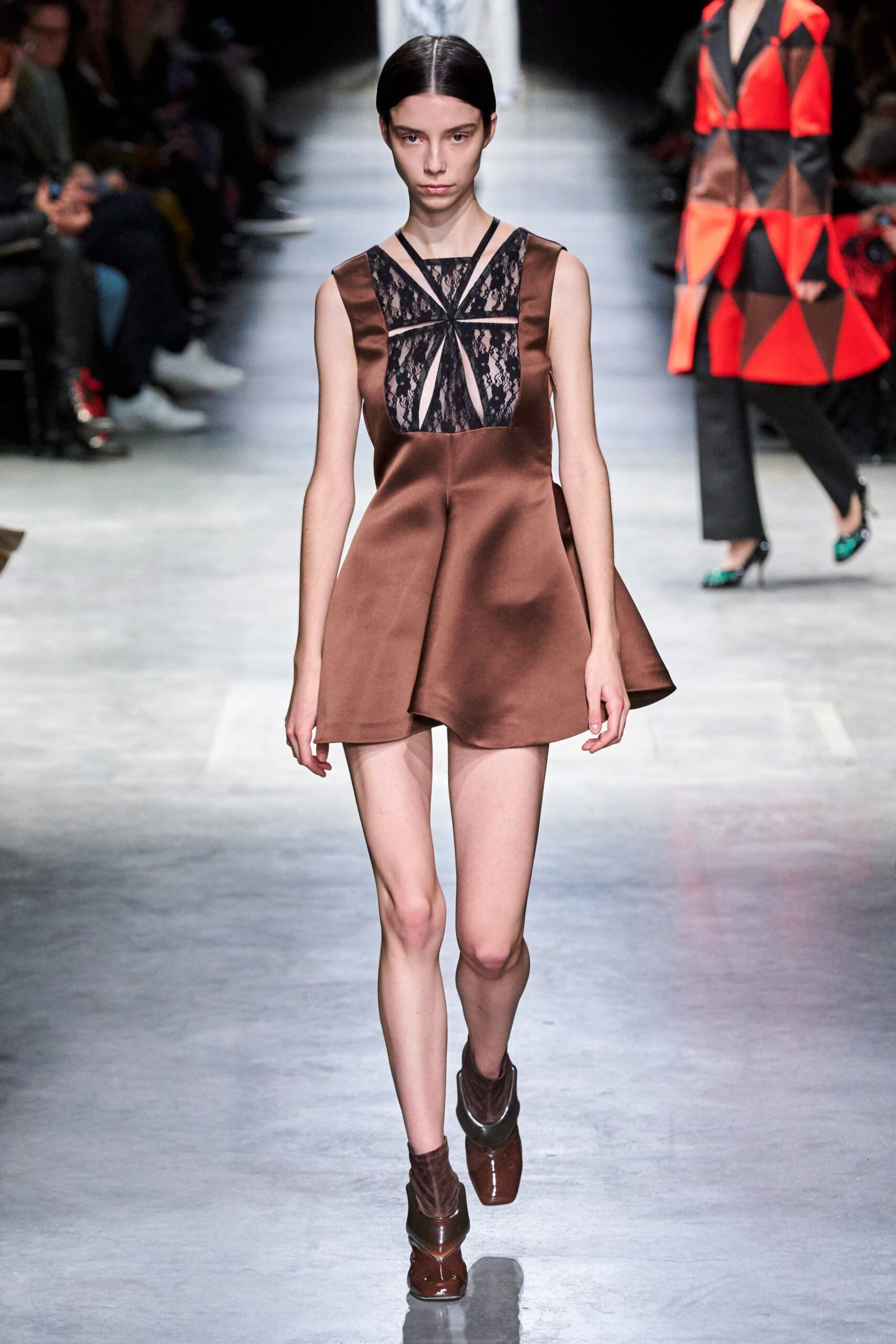 Christopher Kane F/W 20 Look 142