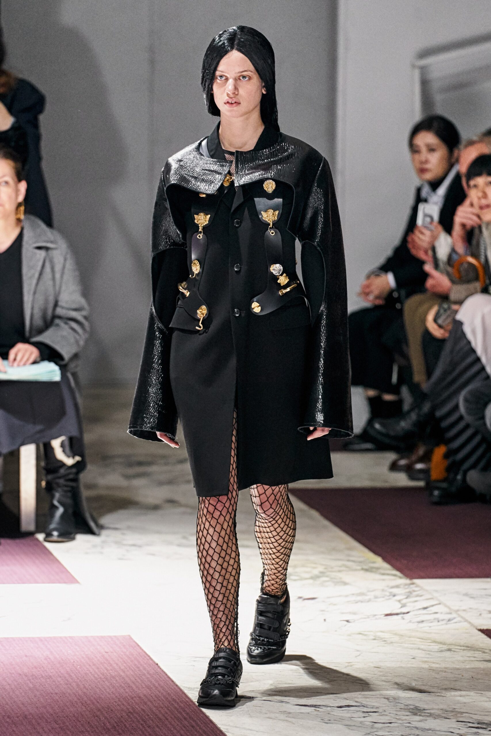 Comme des Garçons F/W 19 Look 329