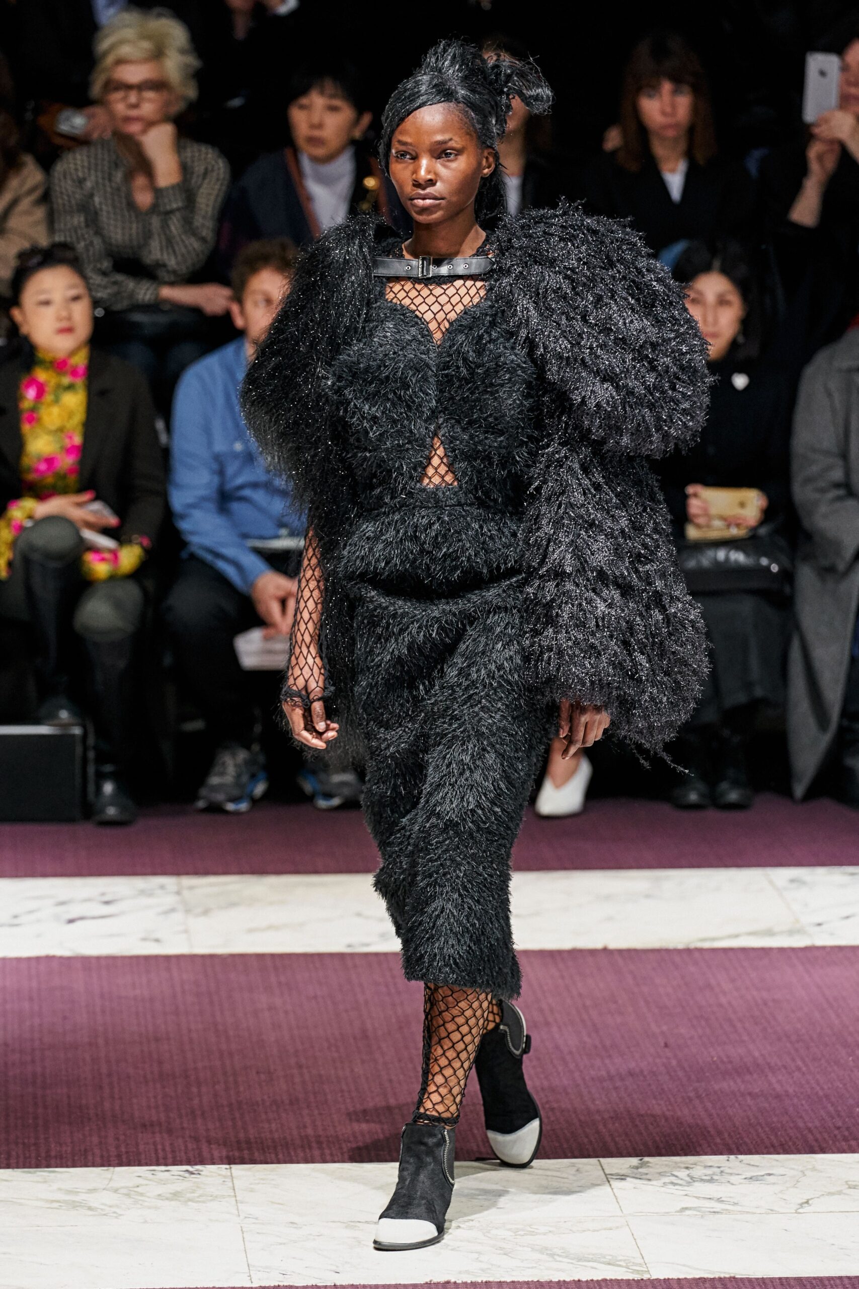 Comme des Garçons F/W 19 Look 472