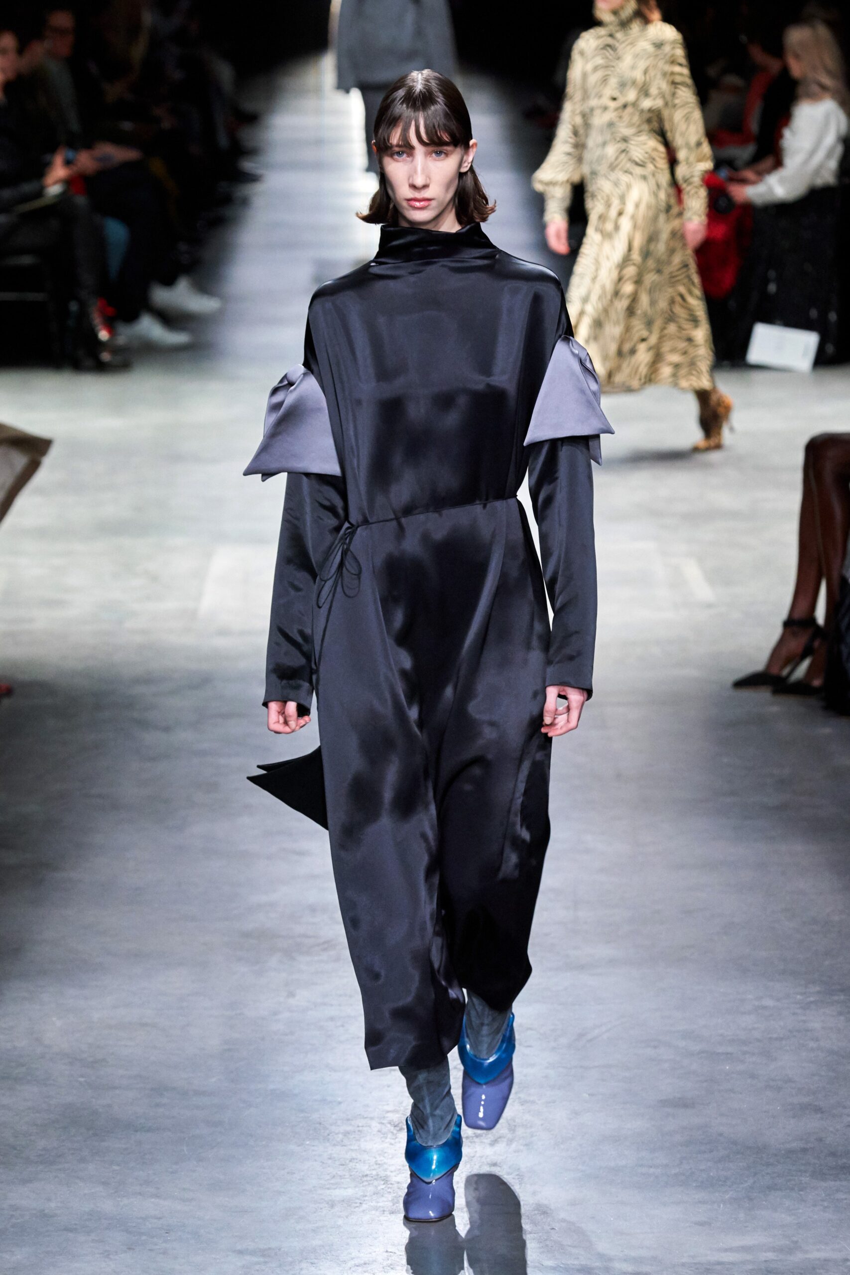 Christopher Kane F/W 20 Look 416