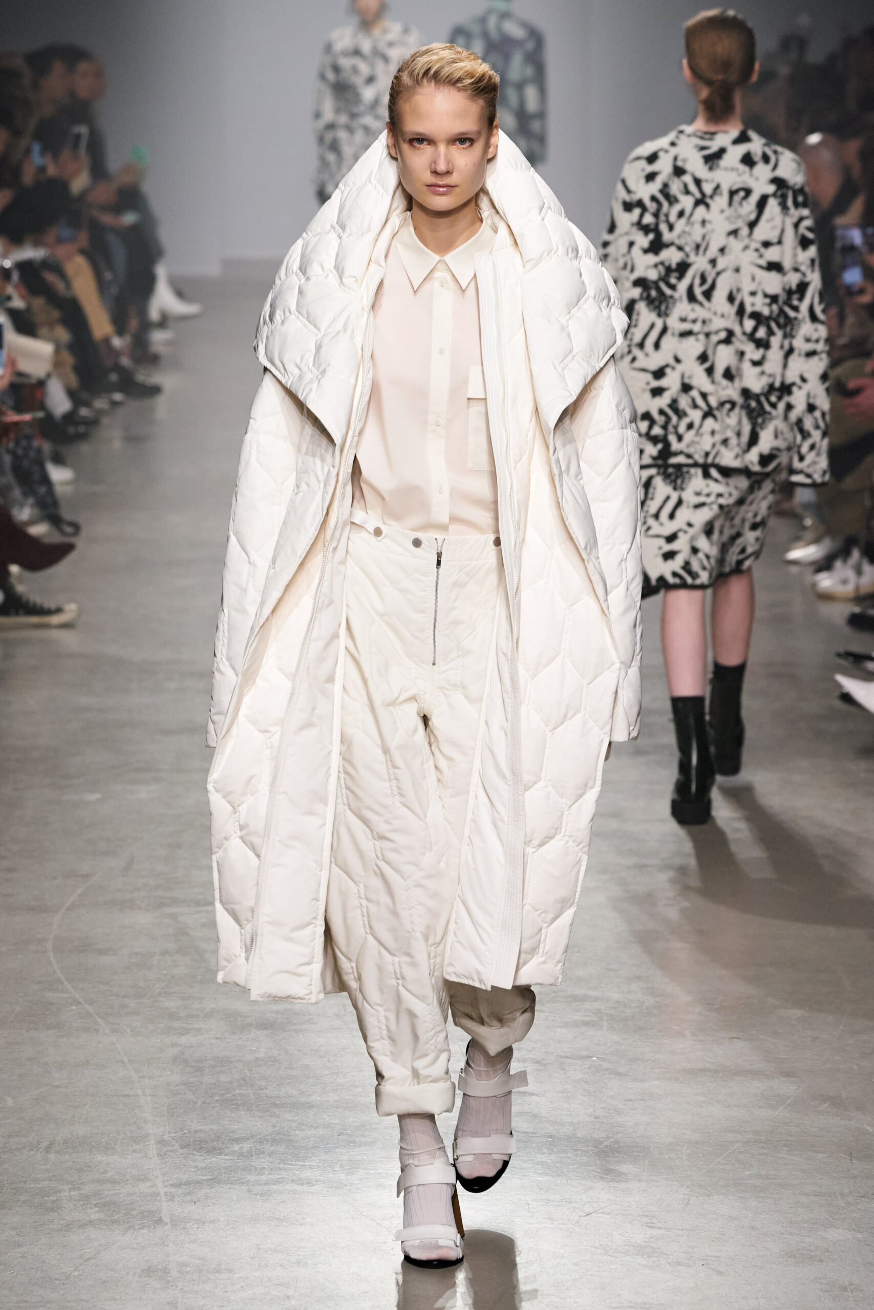 Christian Wijnants F/W 20 Look 395