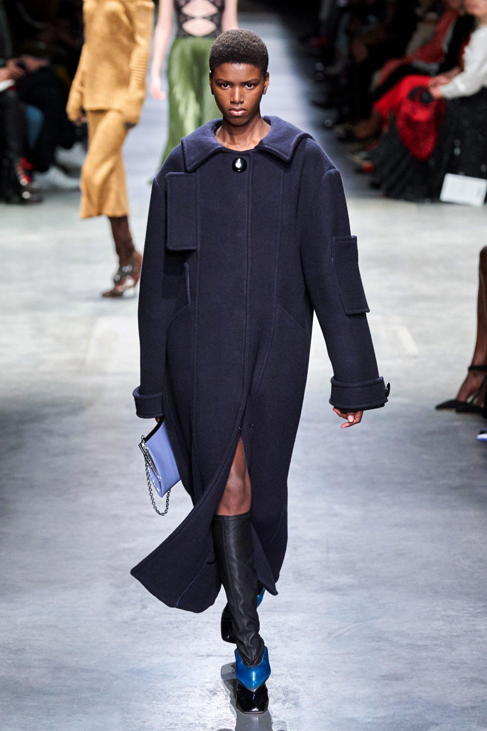 Christopher Kane F/W 20 Look 708