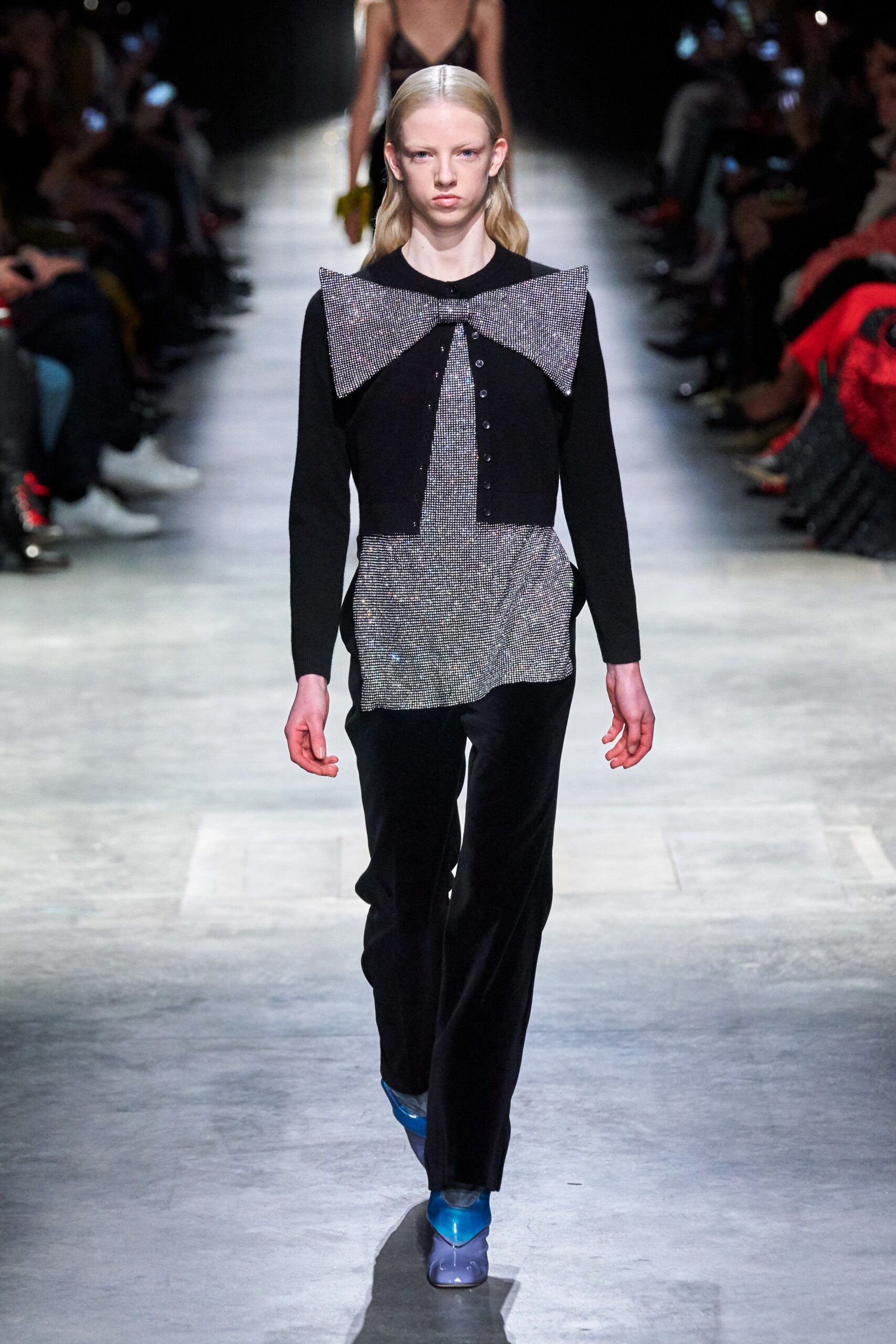 Christopher Kane F/W 20 Look 810
