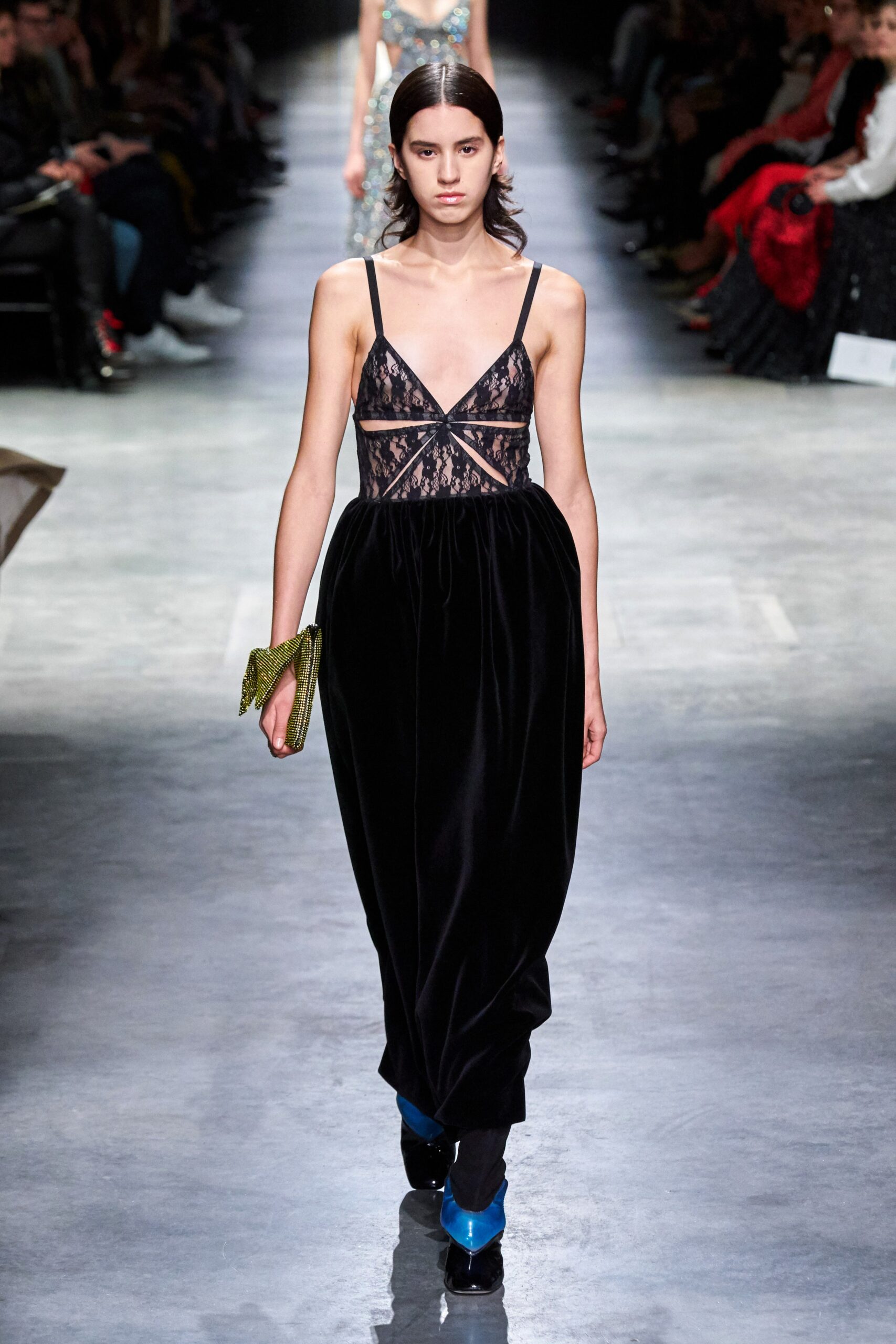 Christopher Kane F/W 20 Look 824