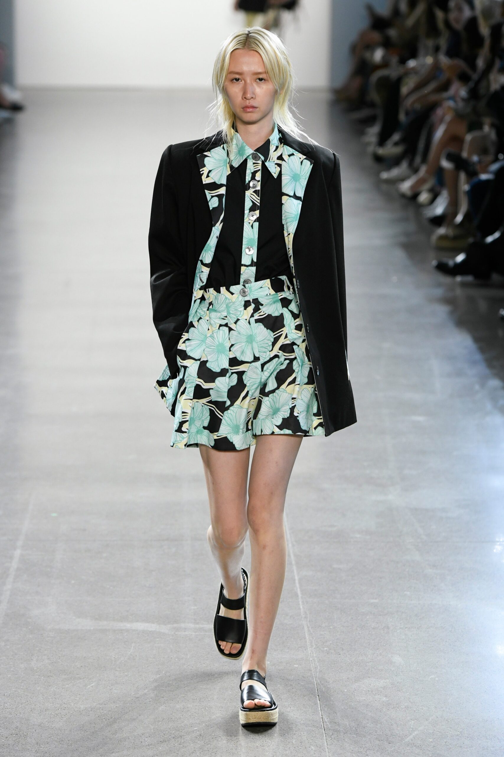 Claudia Li S/S 19 Look 108