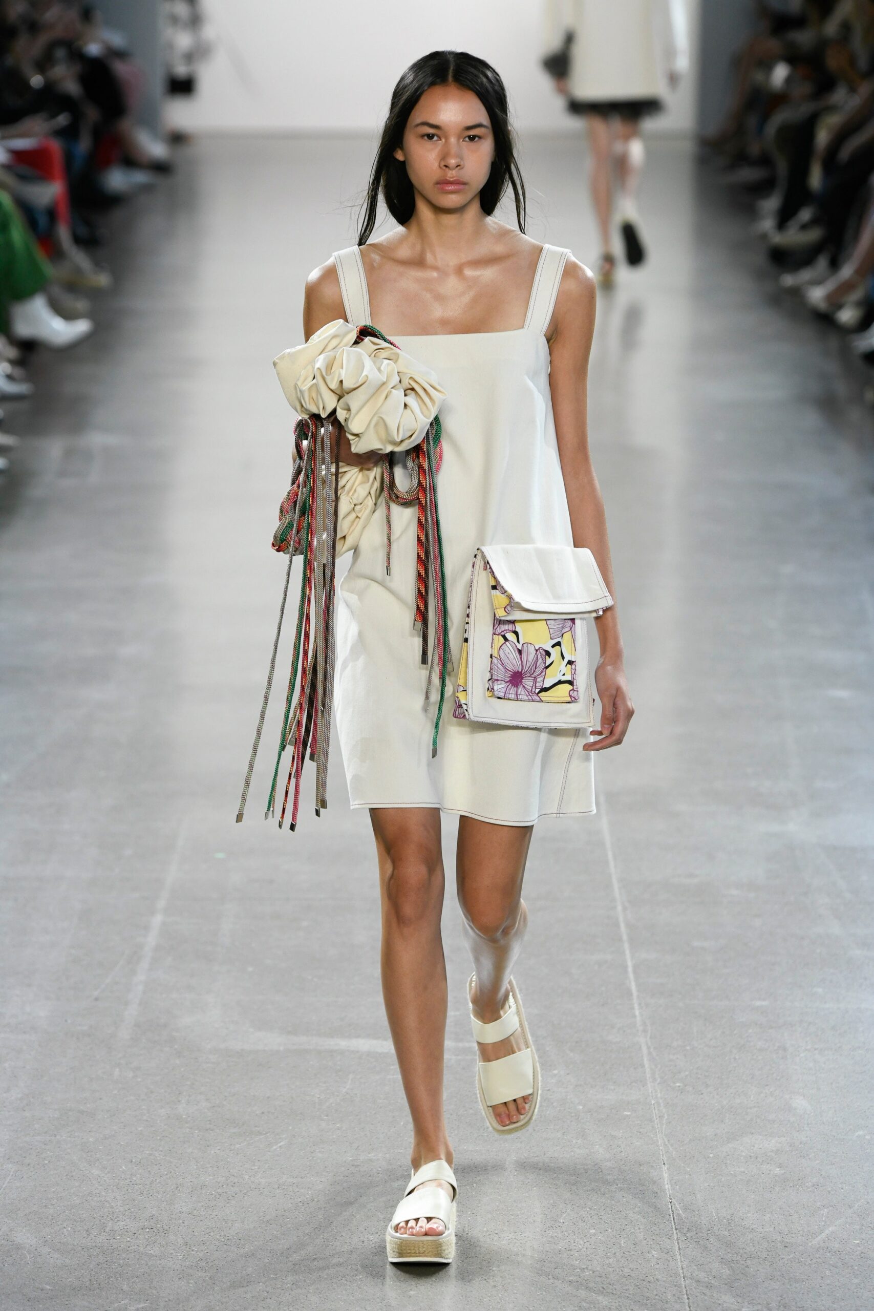 Claudia Li S/S 19 Look 206