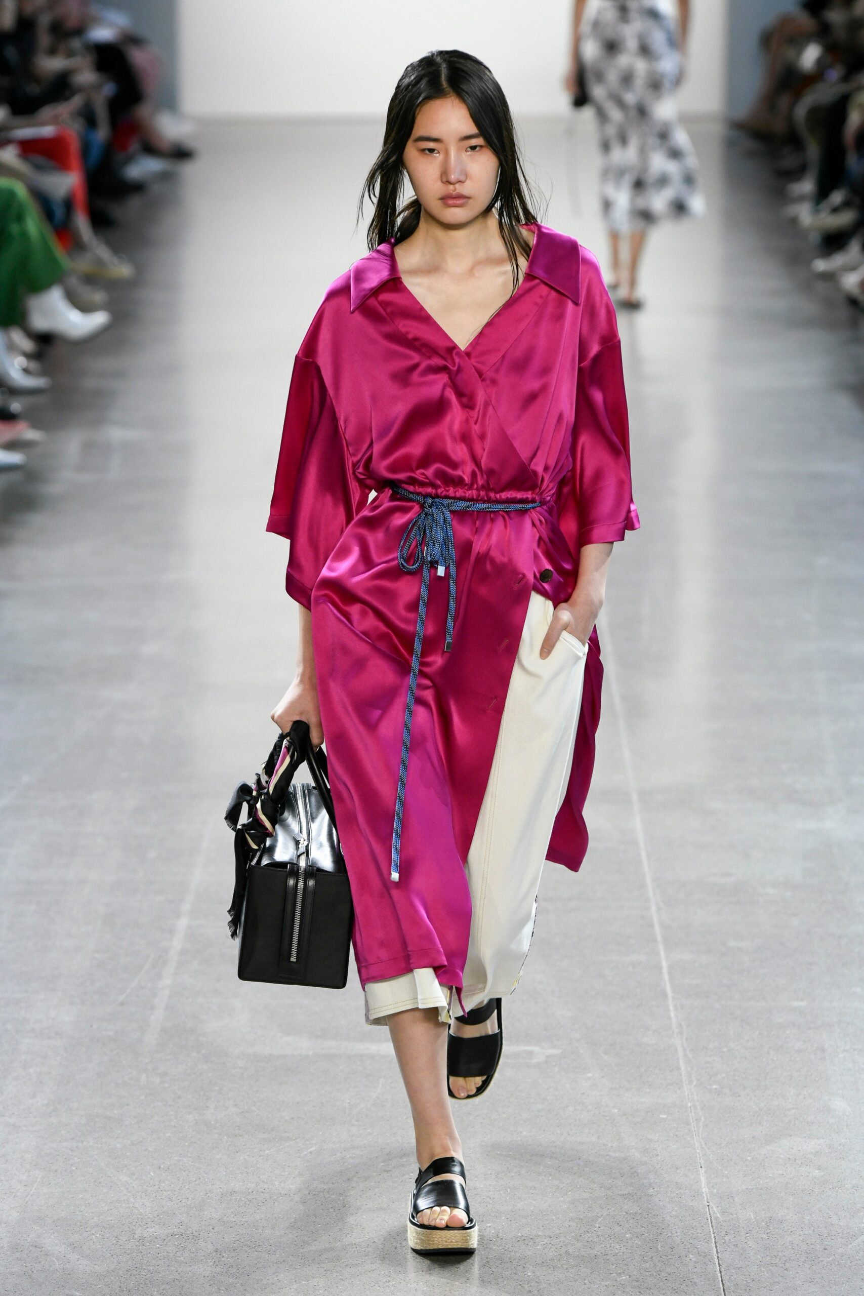 Claudia Li S/S 19 Look 322