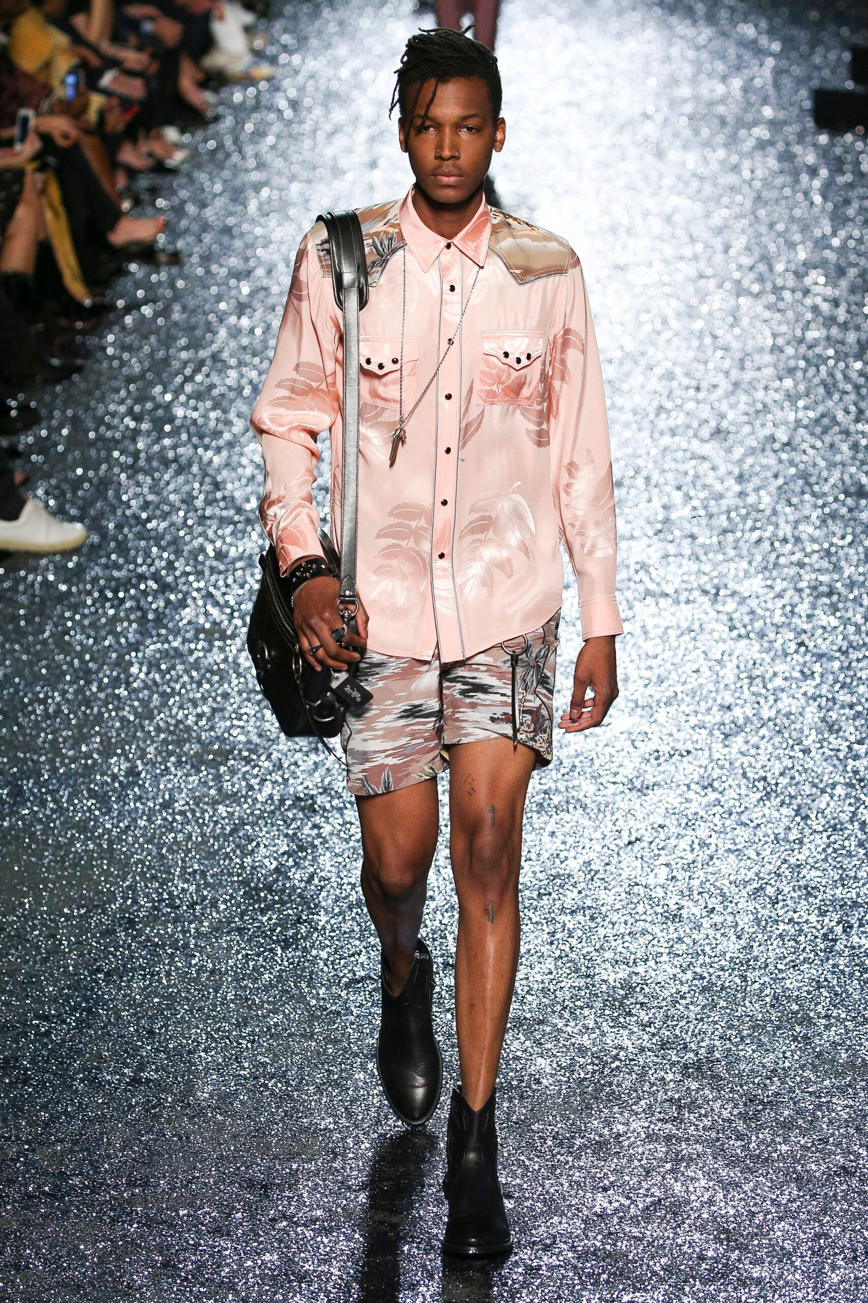 Coach S/S 18 Look 443